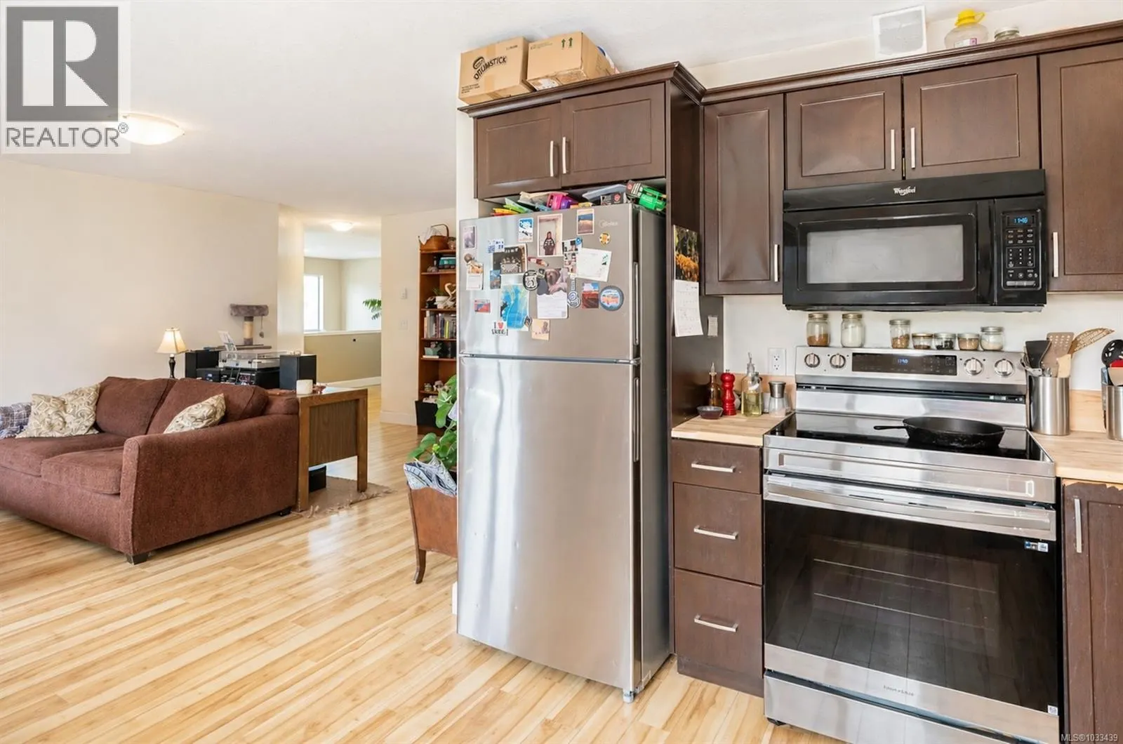380 Pacific Cres