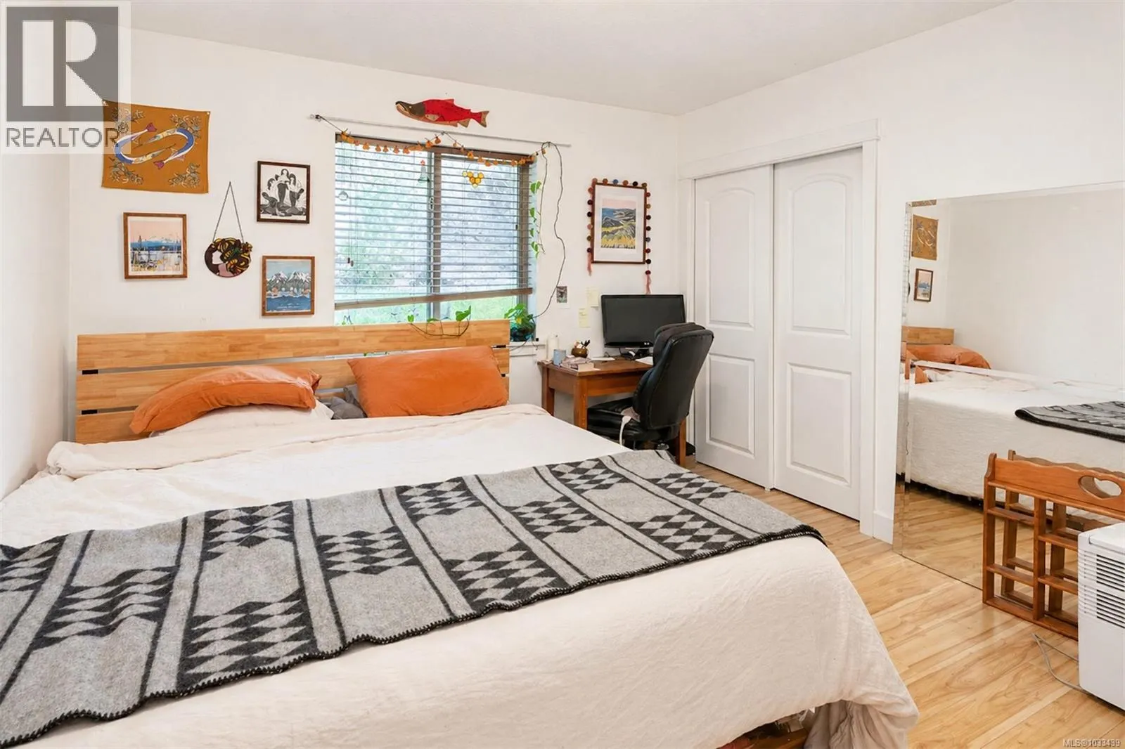 380 Pacific Cres