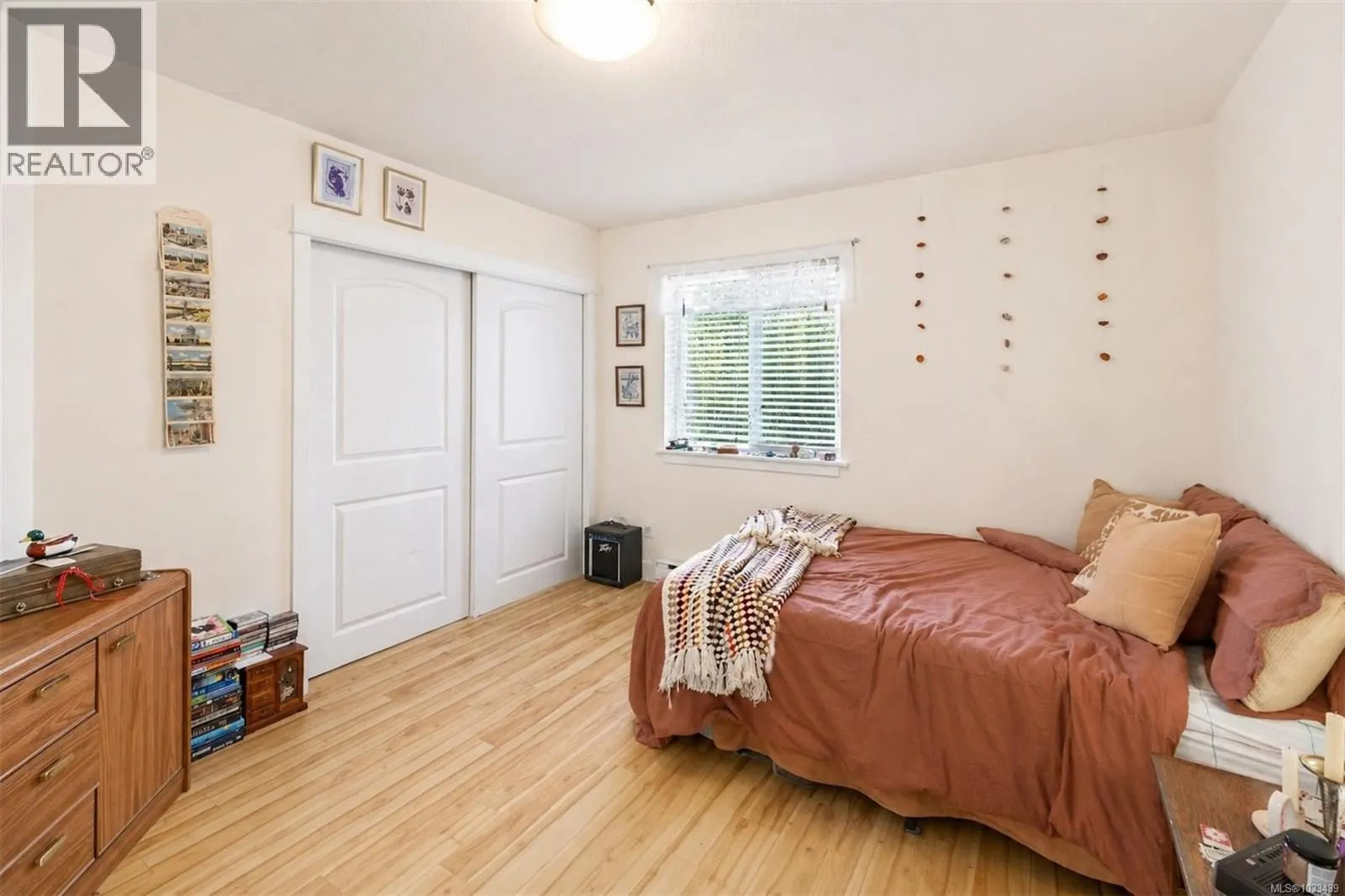 380 Pacific Cres