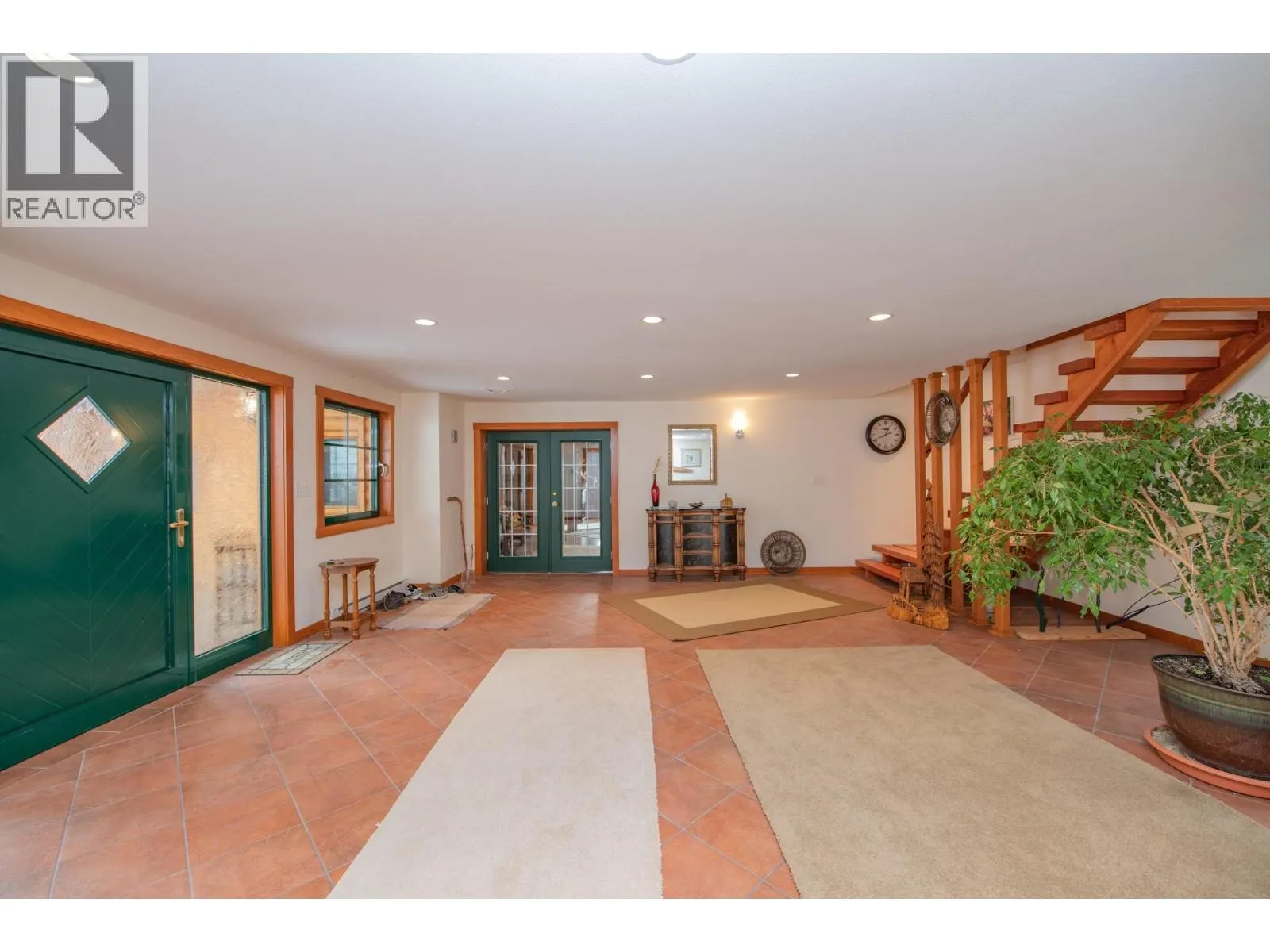 233 Albers Road