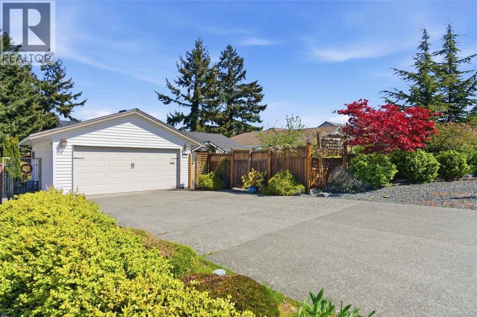 130 Heritage Dr