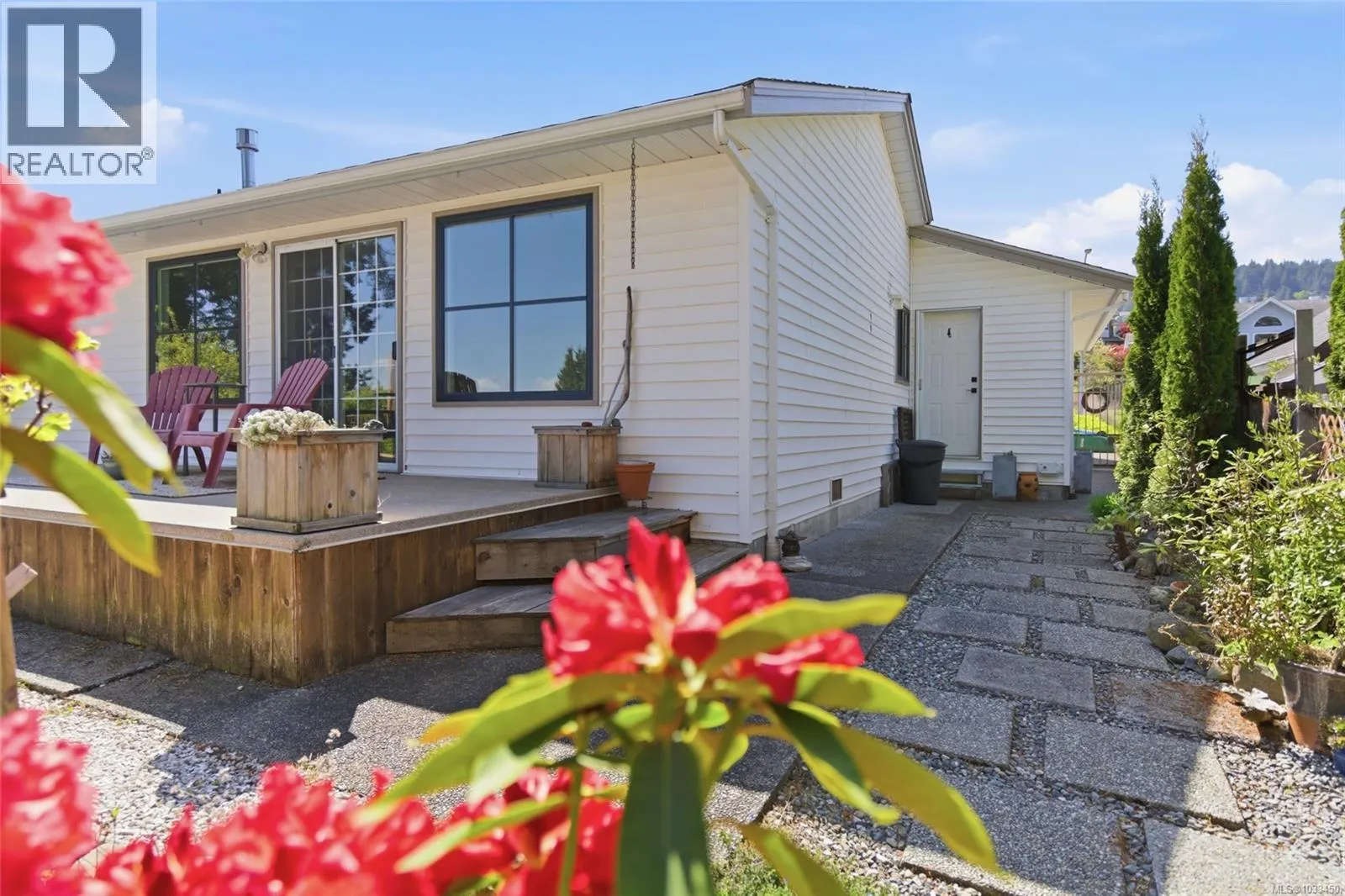130 Heritage Dr