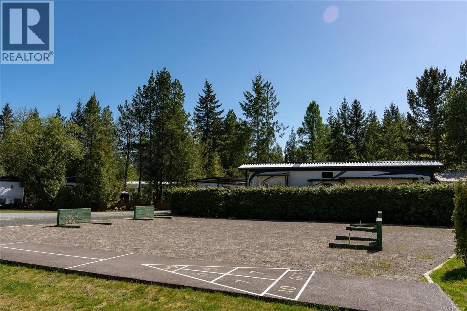 E14 2650 Turnbull Rd
