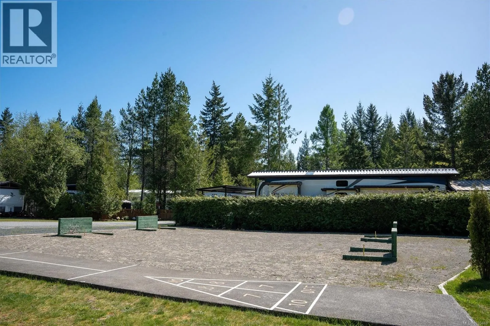 E14 2650 Turnbull Rd