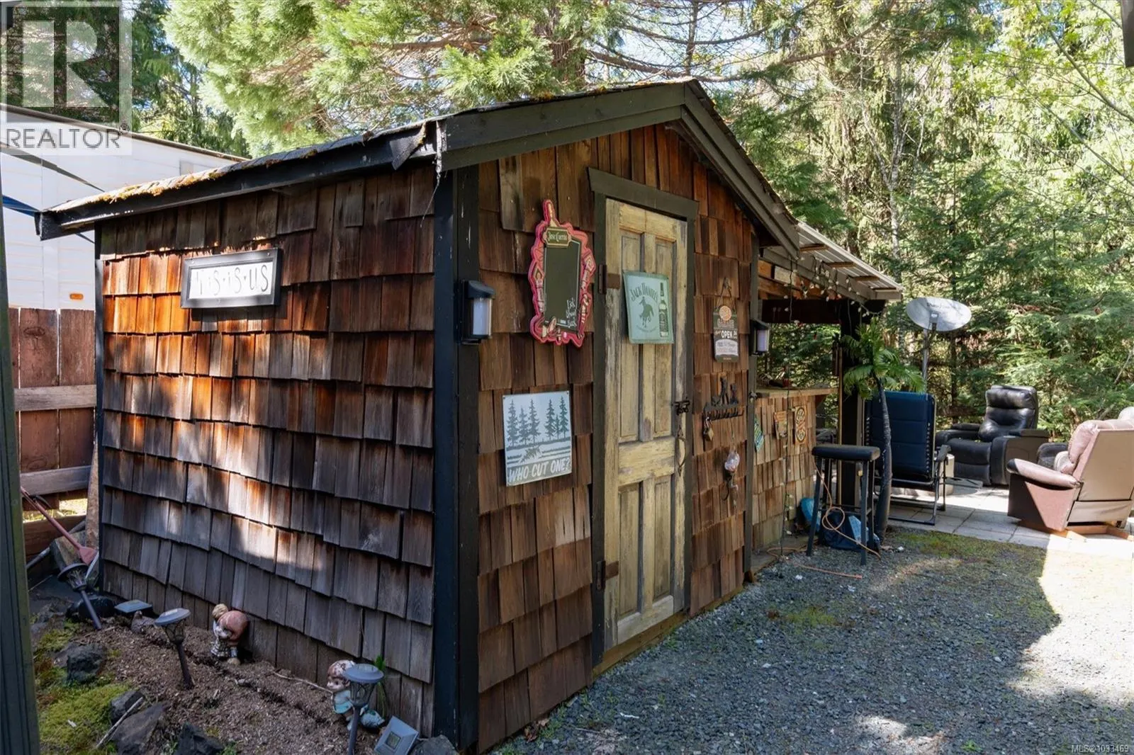 E14 2650 Turnbull Rd