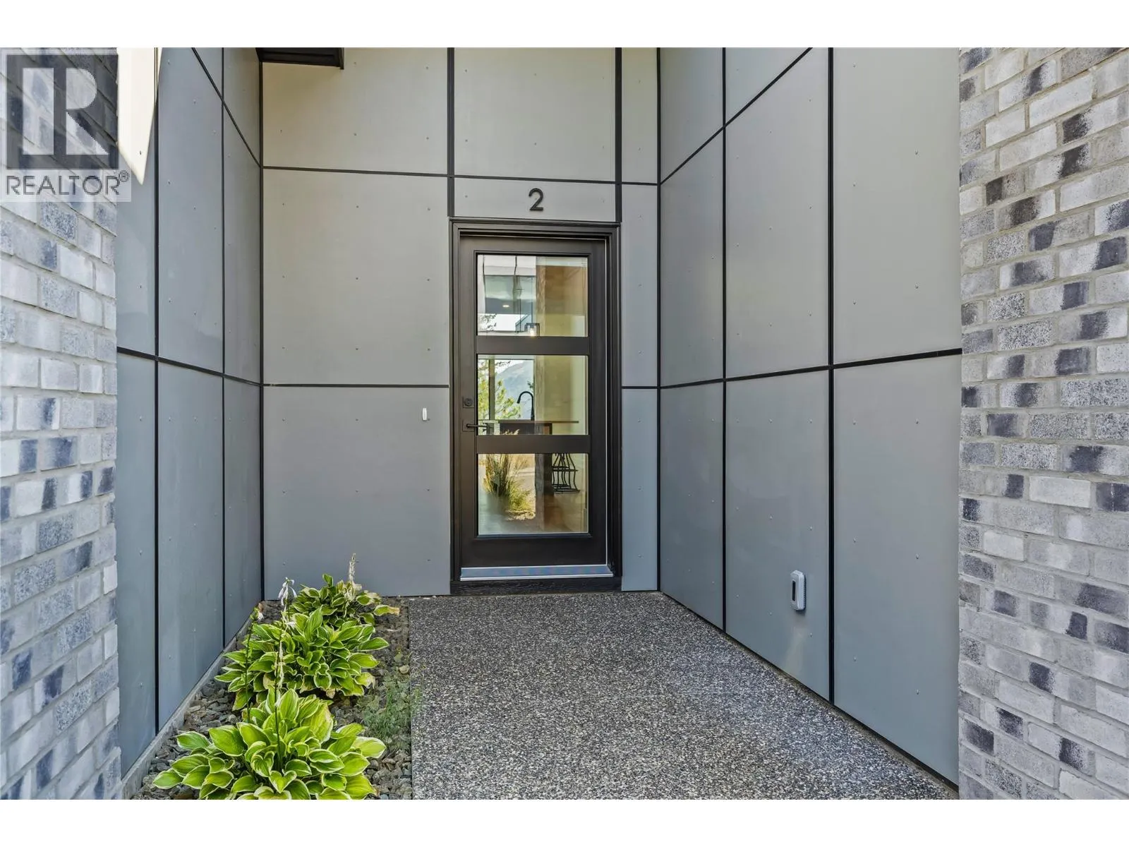 2835 Canyon Crest Drive Unit# 2