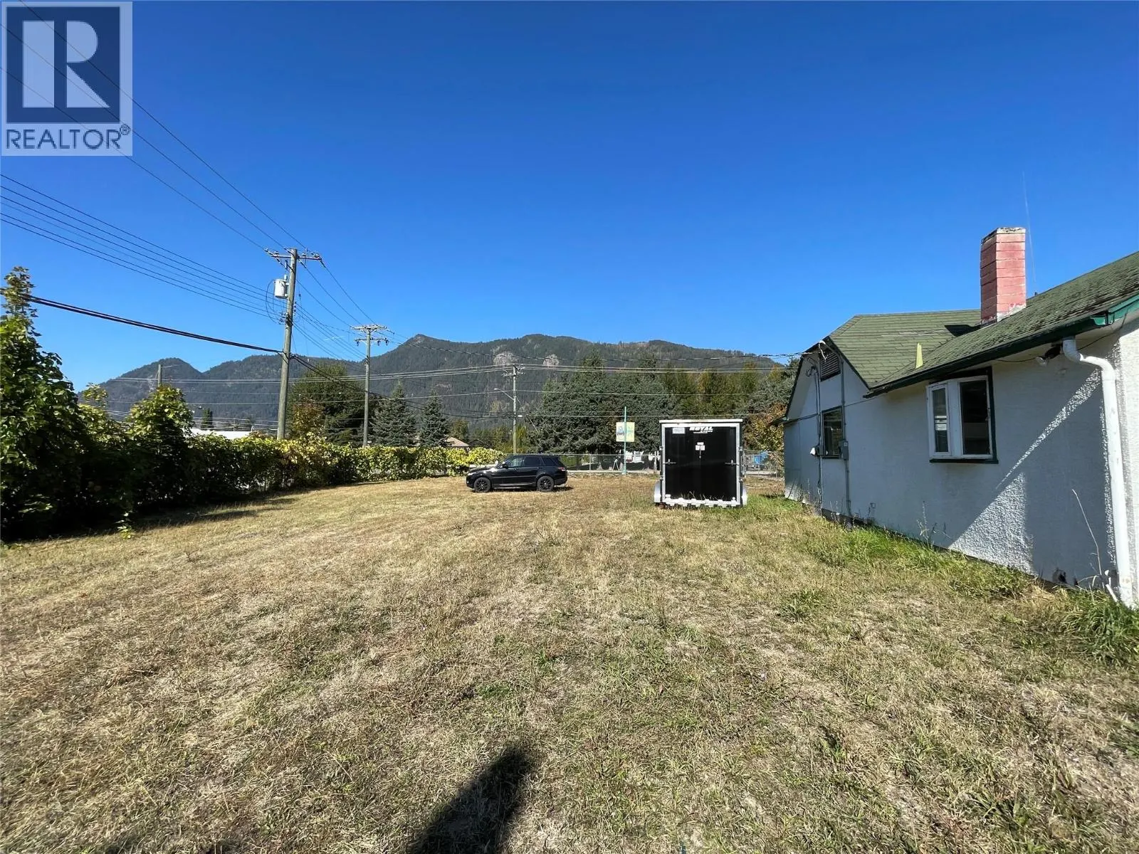 401 Finlayson Street