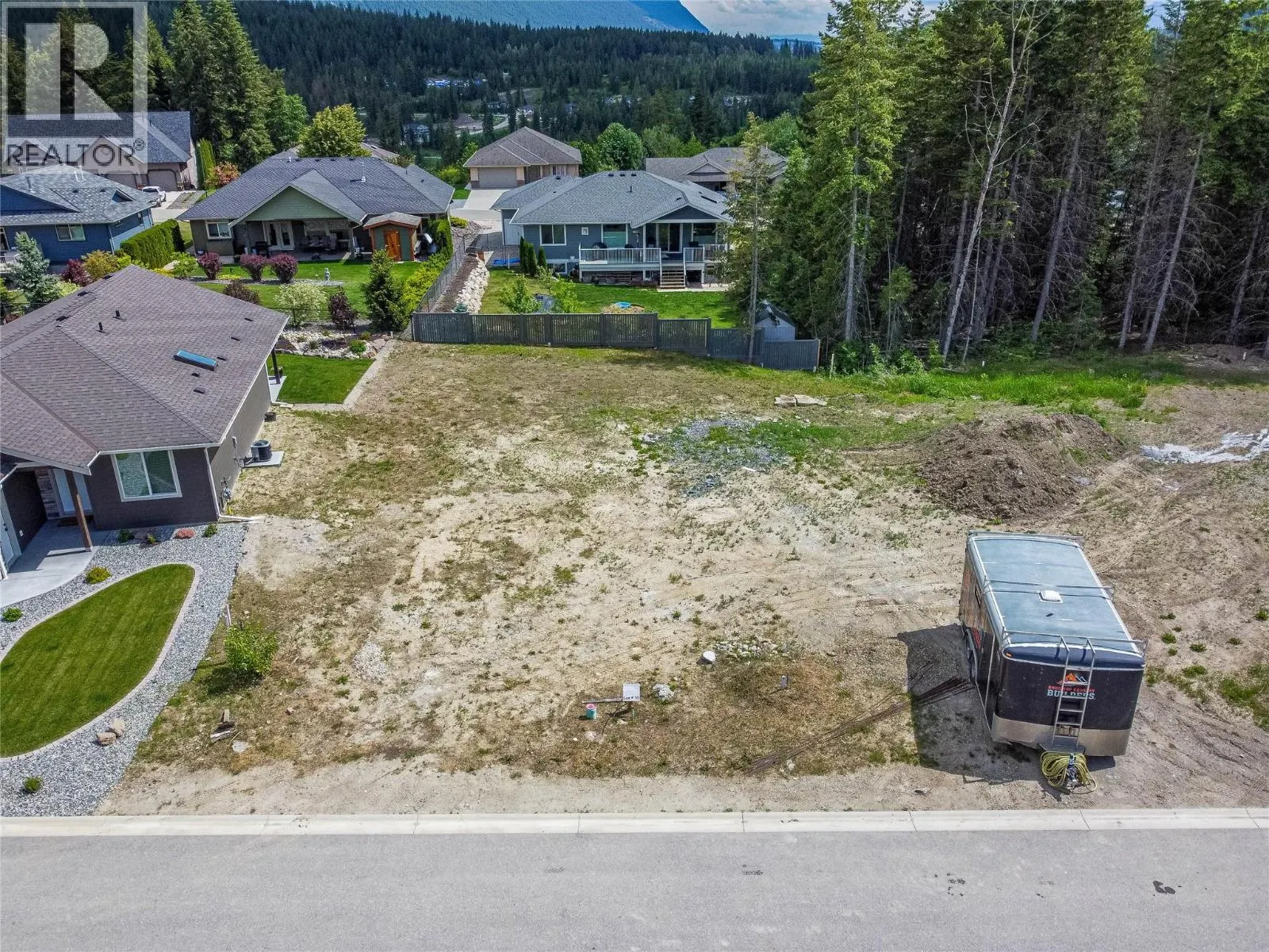 2715 GOLF COURSE Drive Unit# 10