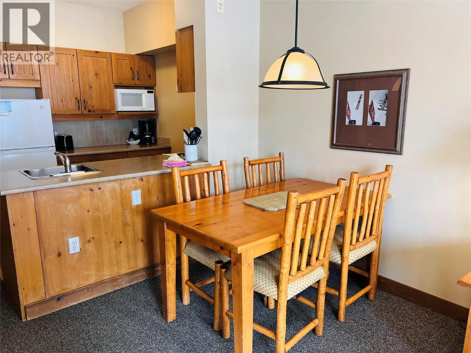 2090 Summit Drive Unit# 203