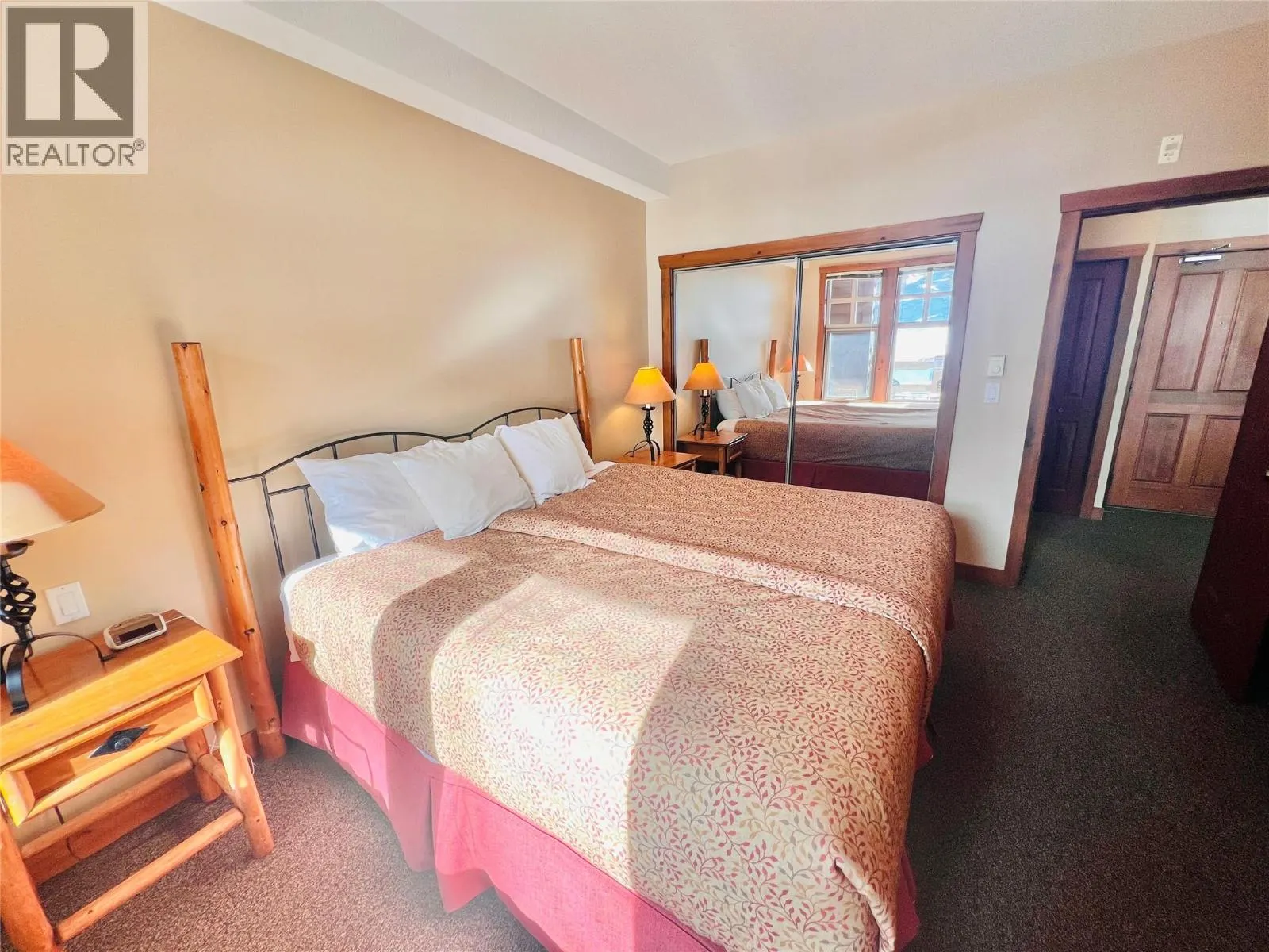 2090 Summit Drive Unit# 203