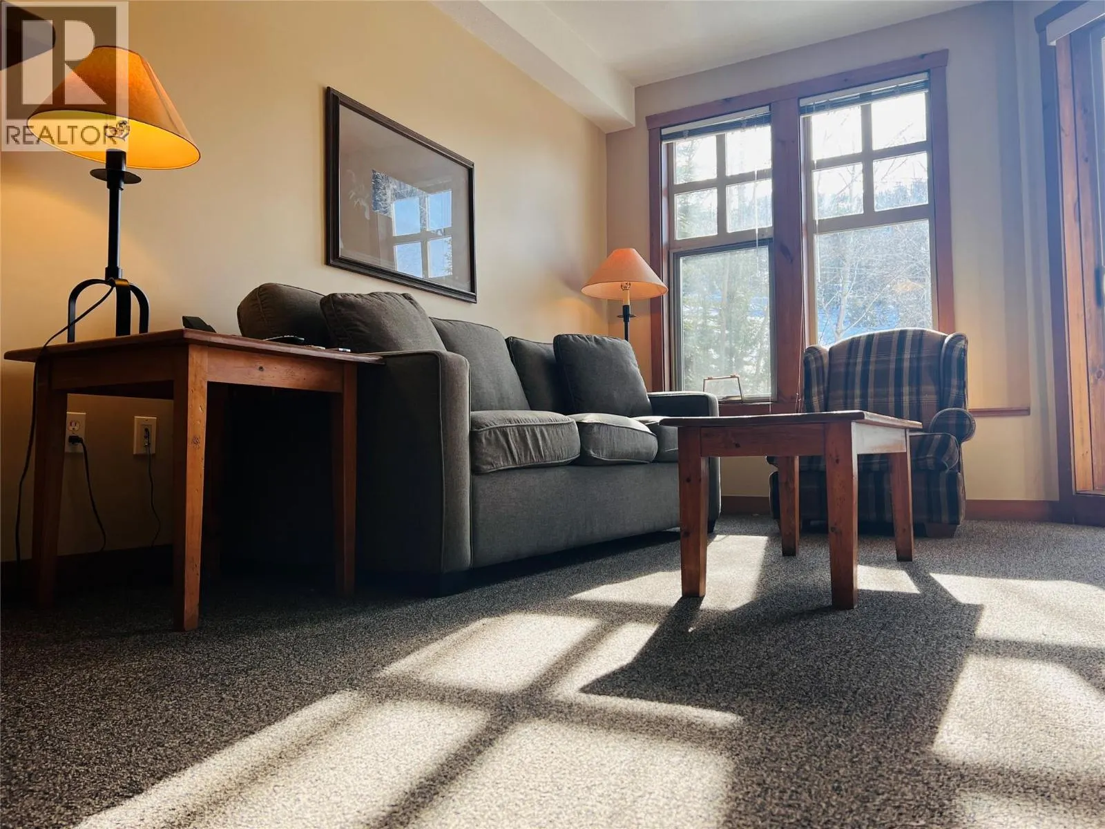 2090 Summit Drive Unit# 203