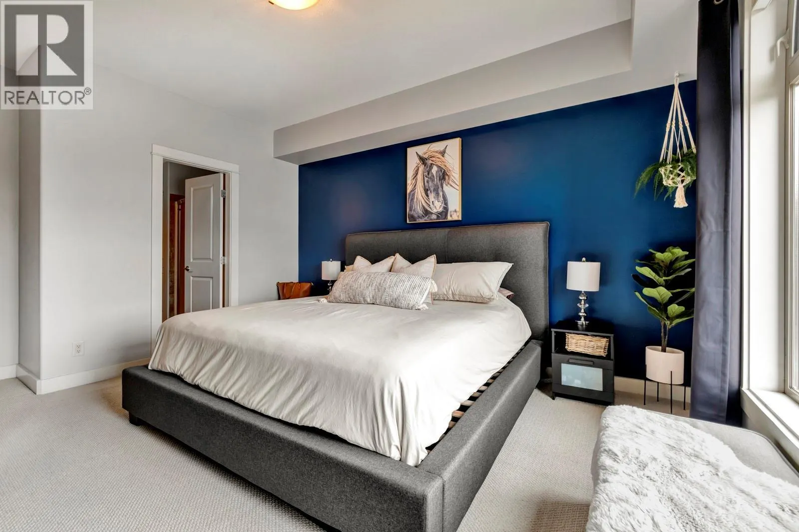 2551 Shoreline Drive Unit# 214