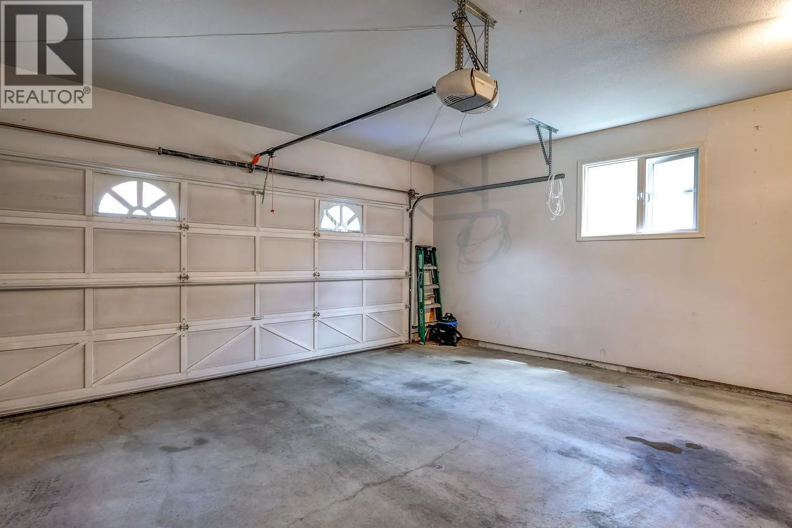 650 Lexington Drive Unit# 318