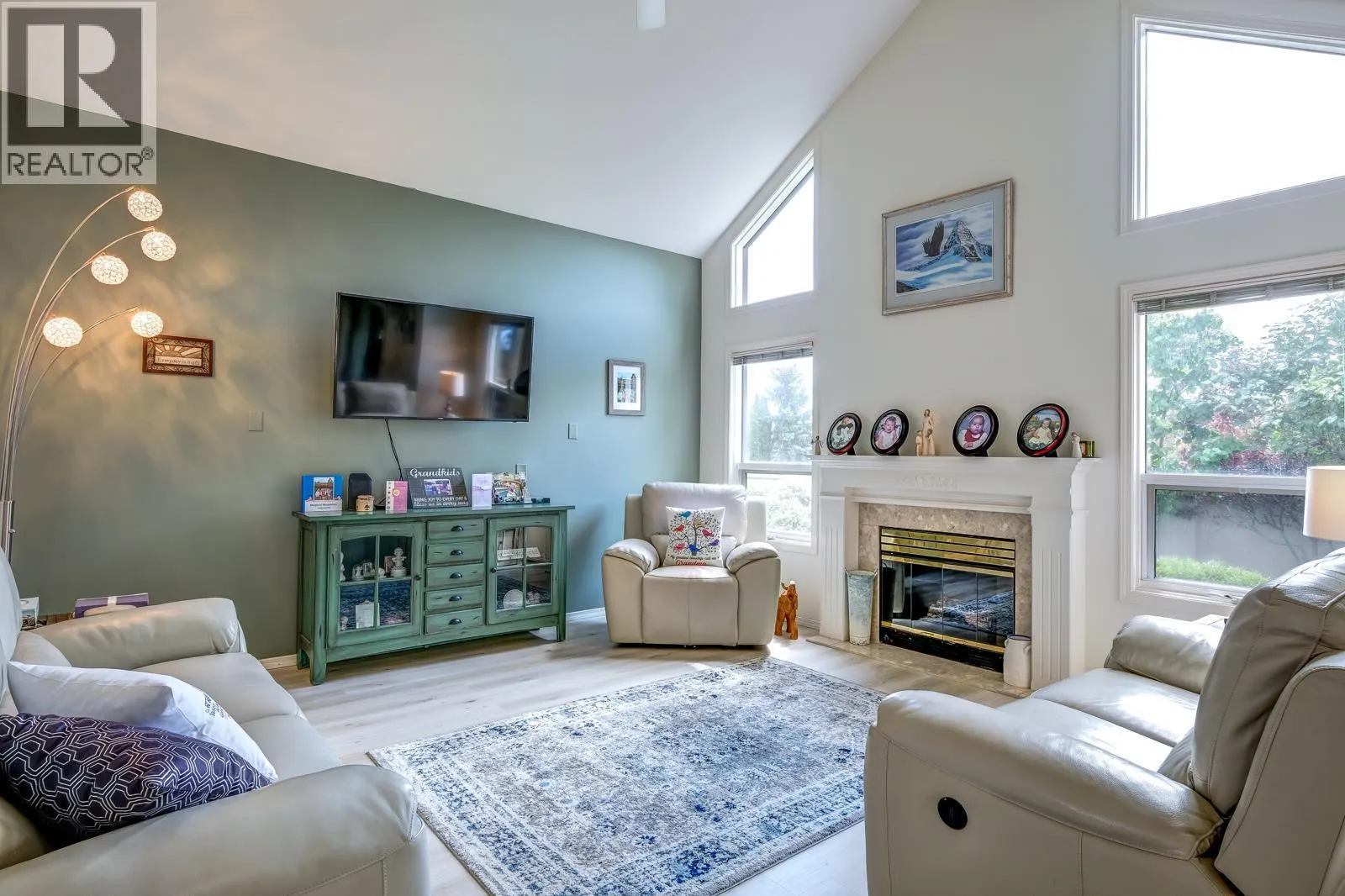 650 Lexington Drive Unit# 318