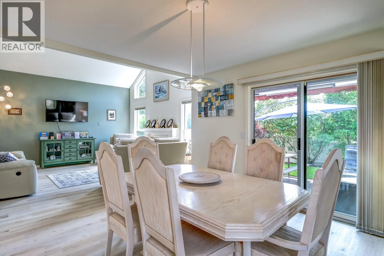 650 Lexington Drive Unit# 318
