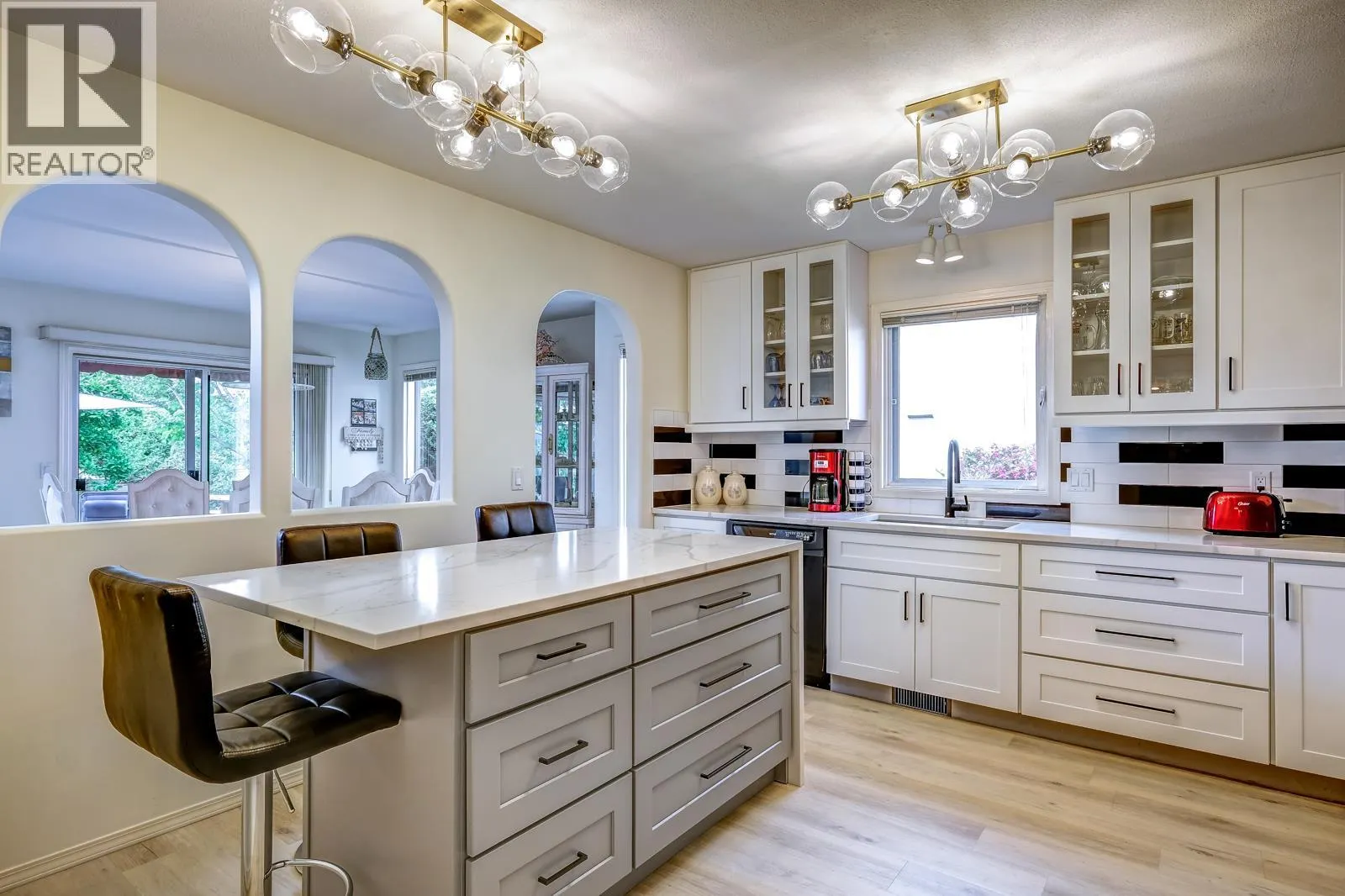 650 Lexington Drive Unit# 318