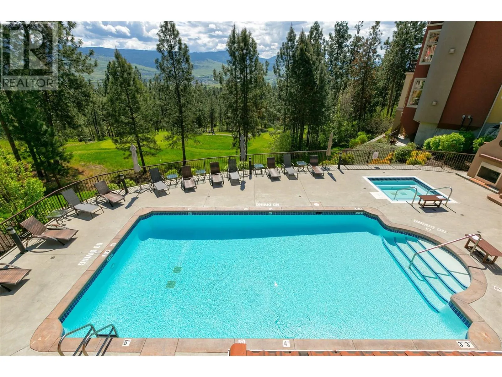 1795 Country Club Drive Unit# 128