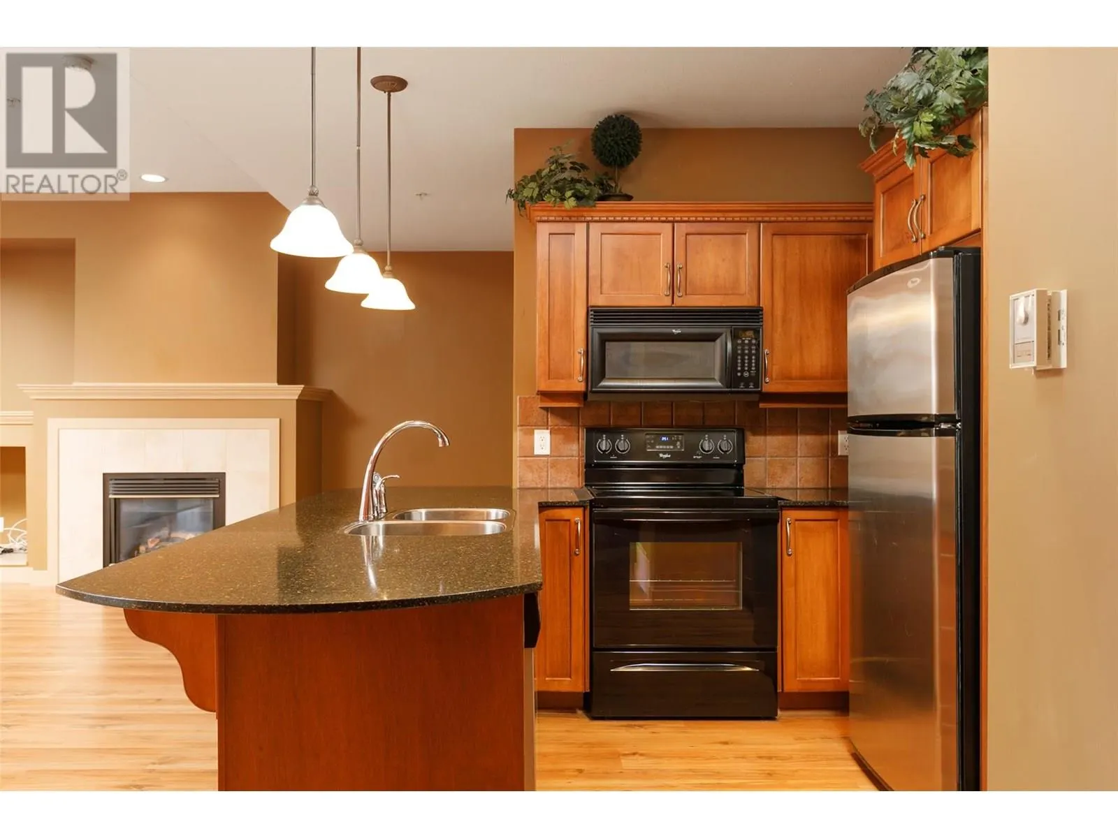 1795 Country Club Drive Unit# 128