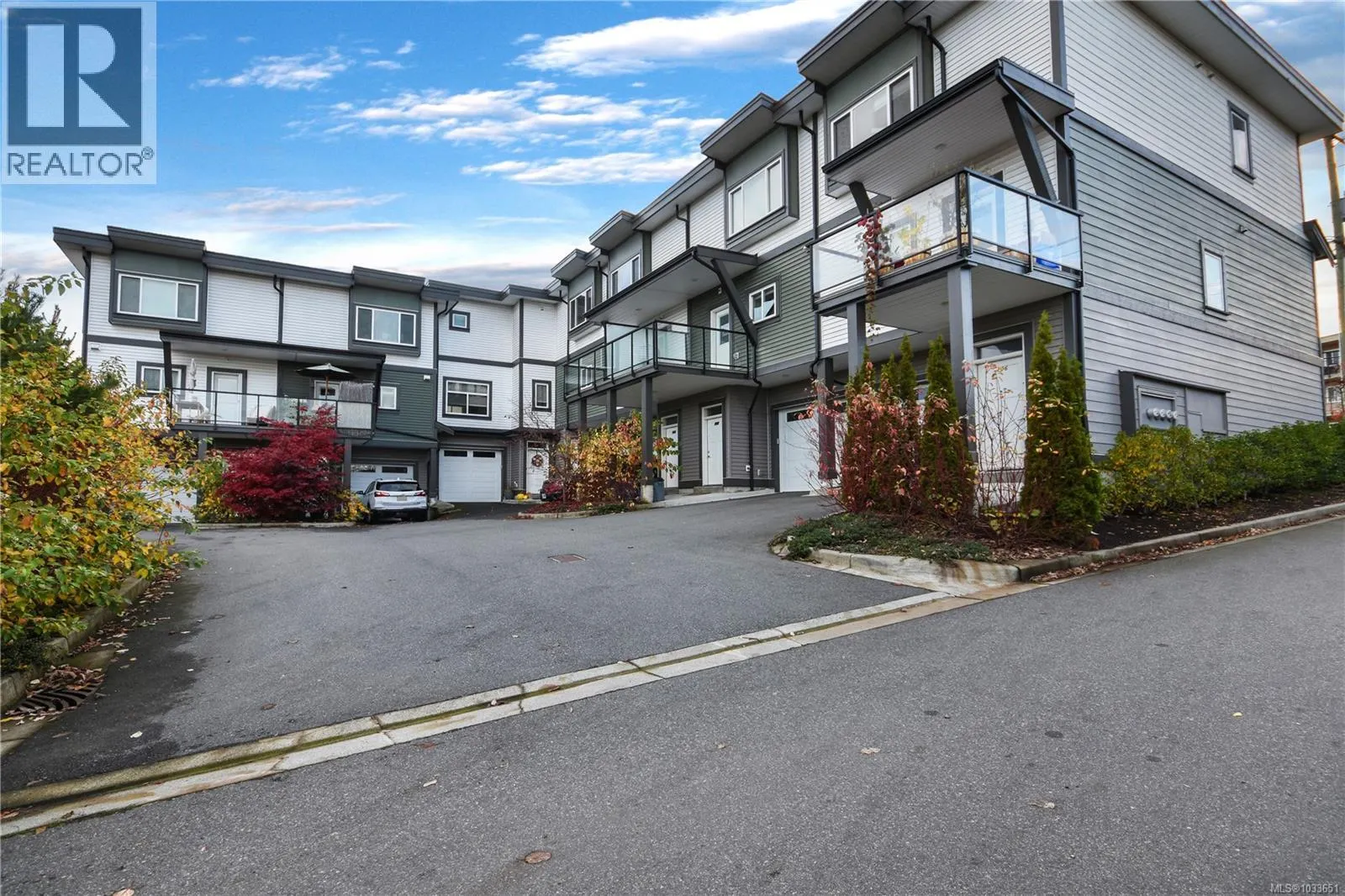 101 253 Victoria Rd