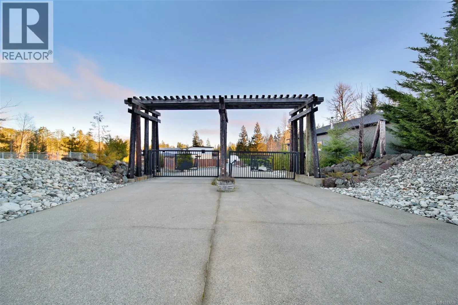 10 10750 Central Lake Rd