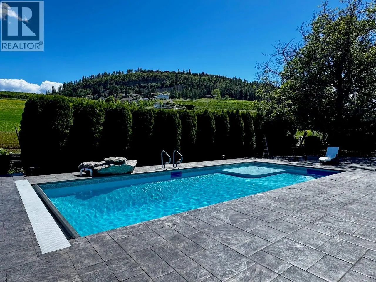 371 Valley Road Unit# 1-3