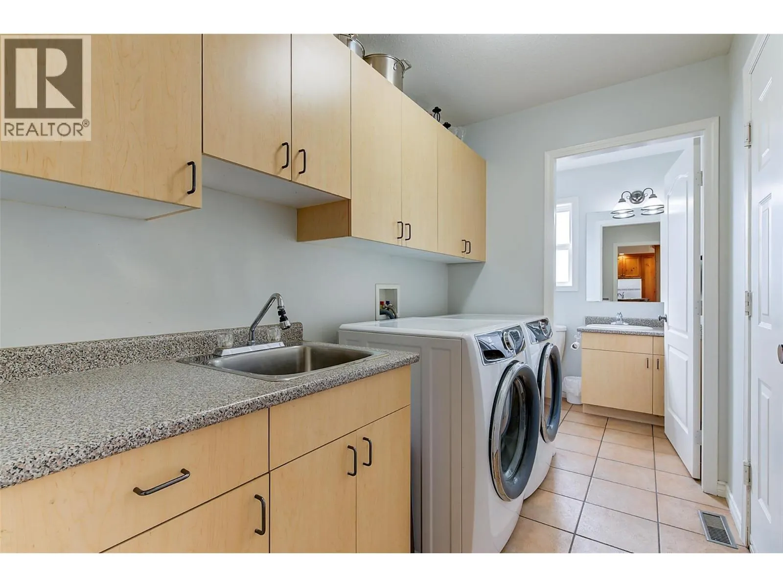 371 Valley Road Unit# 1-3