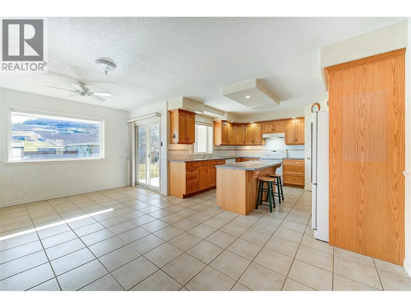 371 Valley Road Unit# 1-3