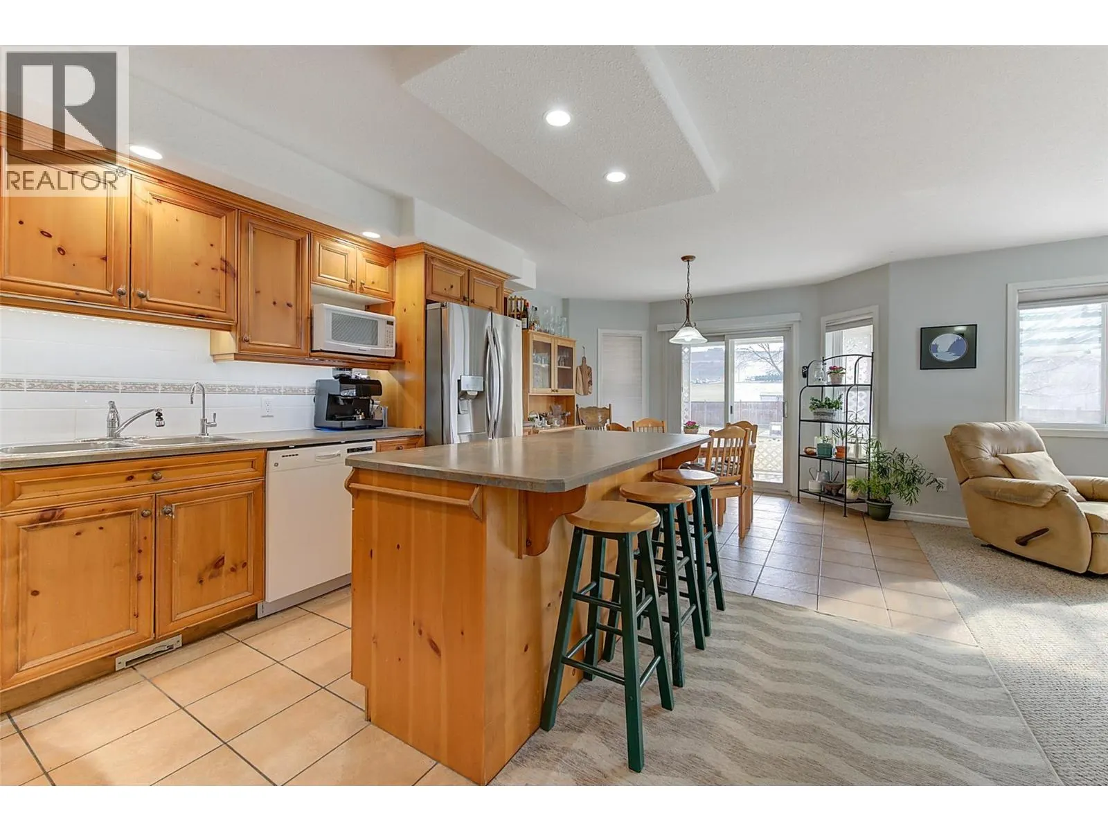 371 Valley Road Unit# 1-3