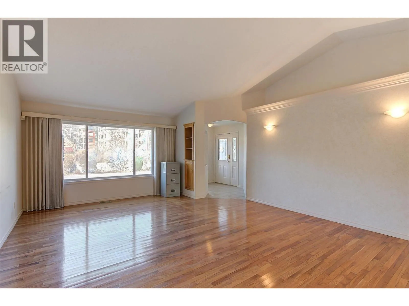 371 Valley Road Unit# 1-3