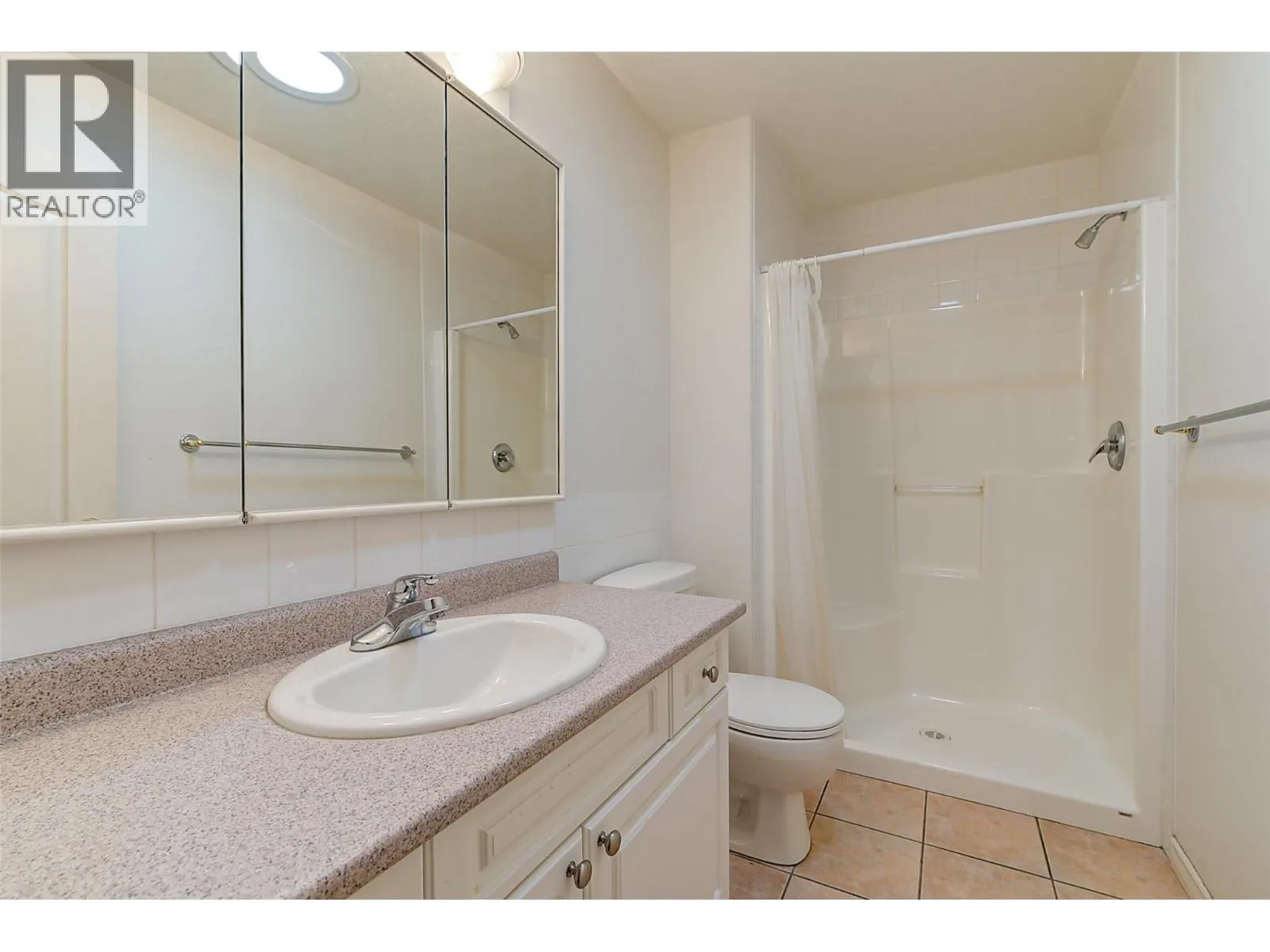 371 Valley Road Unit# 1-3