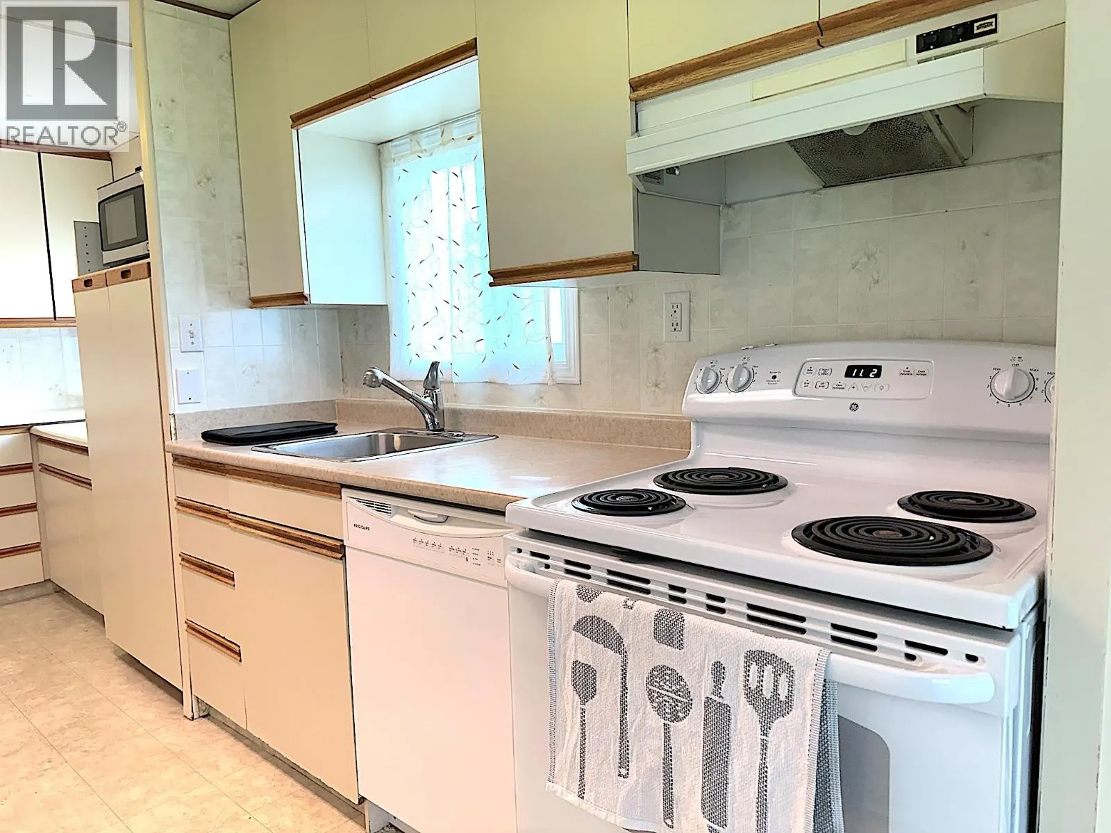 1600 43rd Avenue Unit# 7