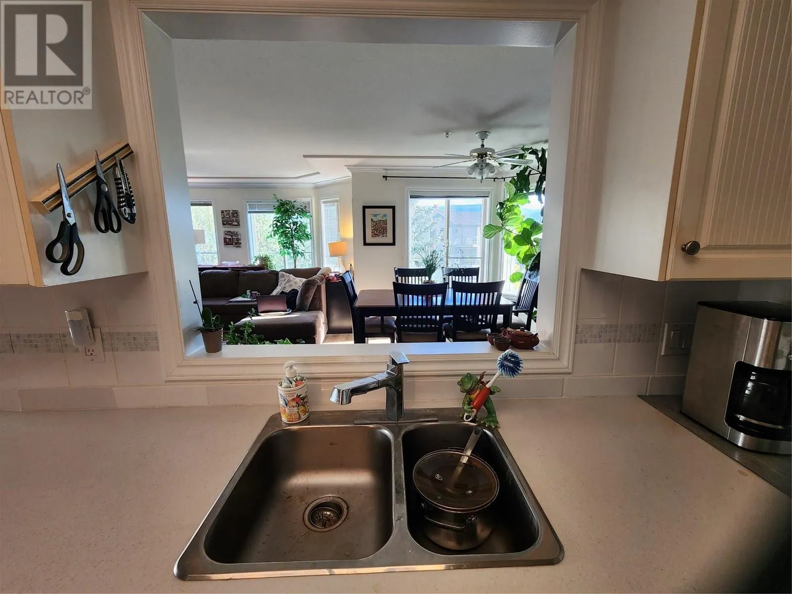 3220 Centennial Drive Unit# 201