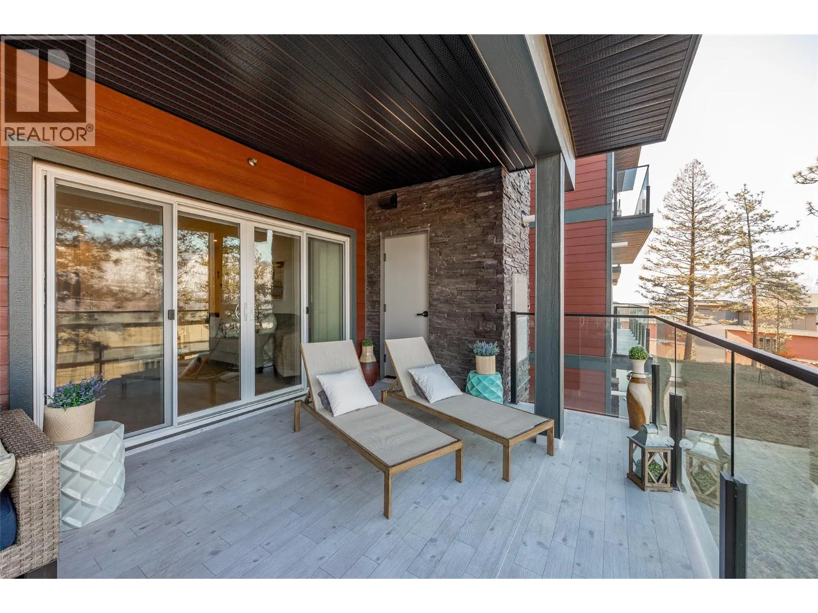 3434 Mckinley Beach Drive Unit# 206