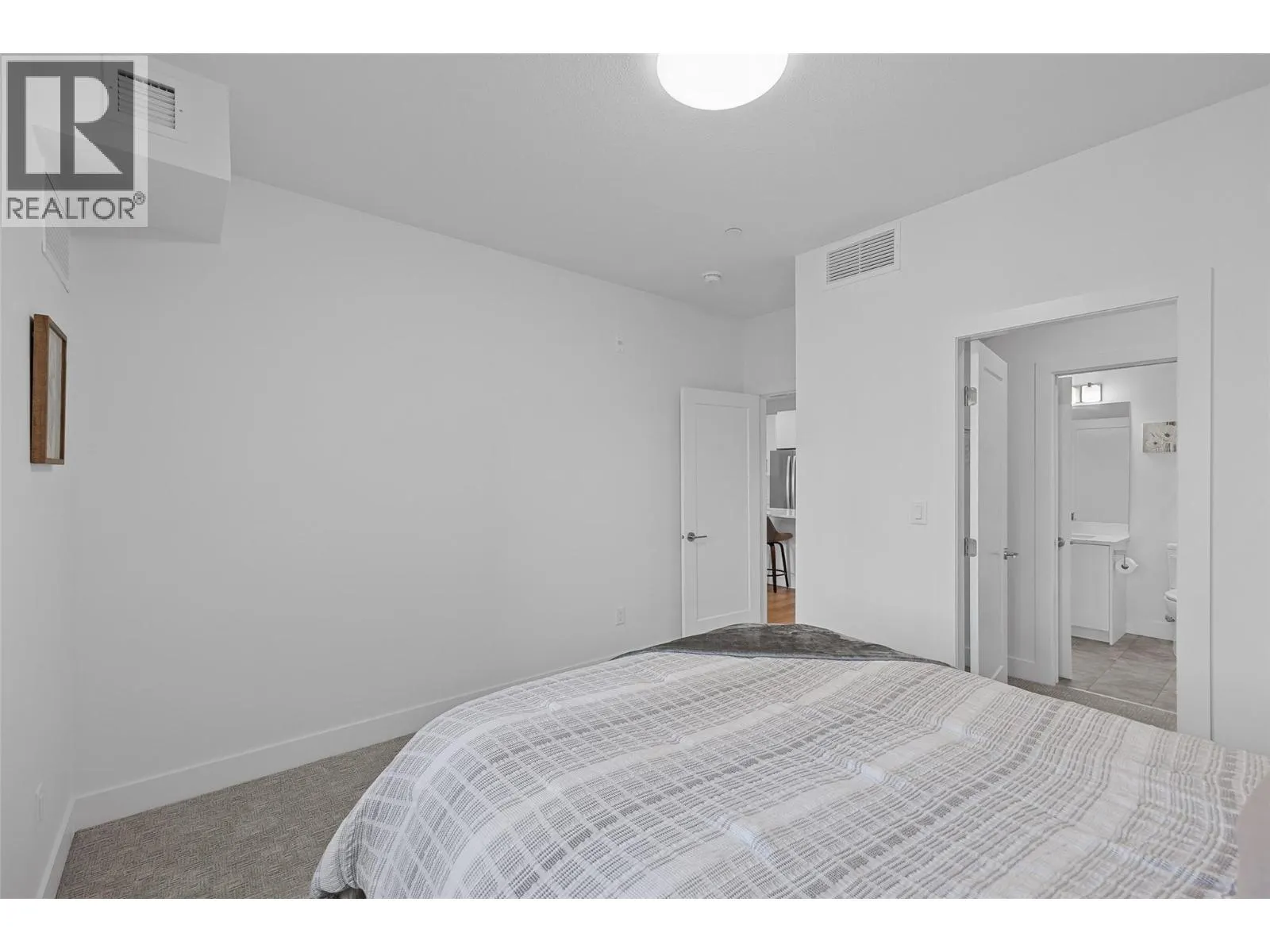 3434 Mckinley Beach Drive Unit# 206