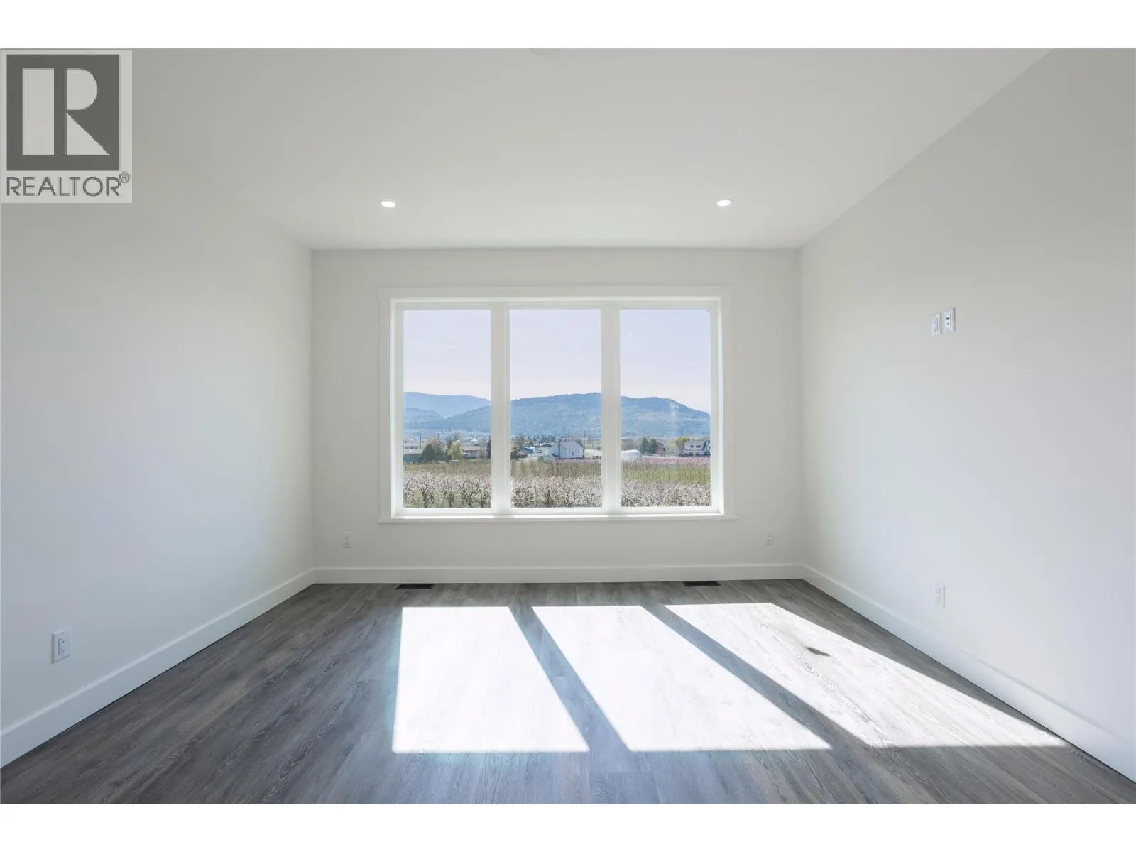 1217 Copper Road