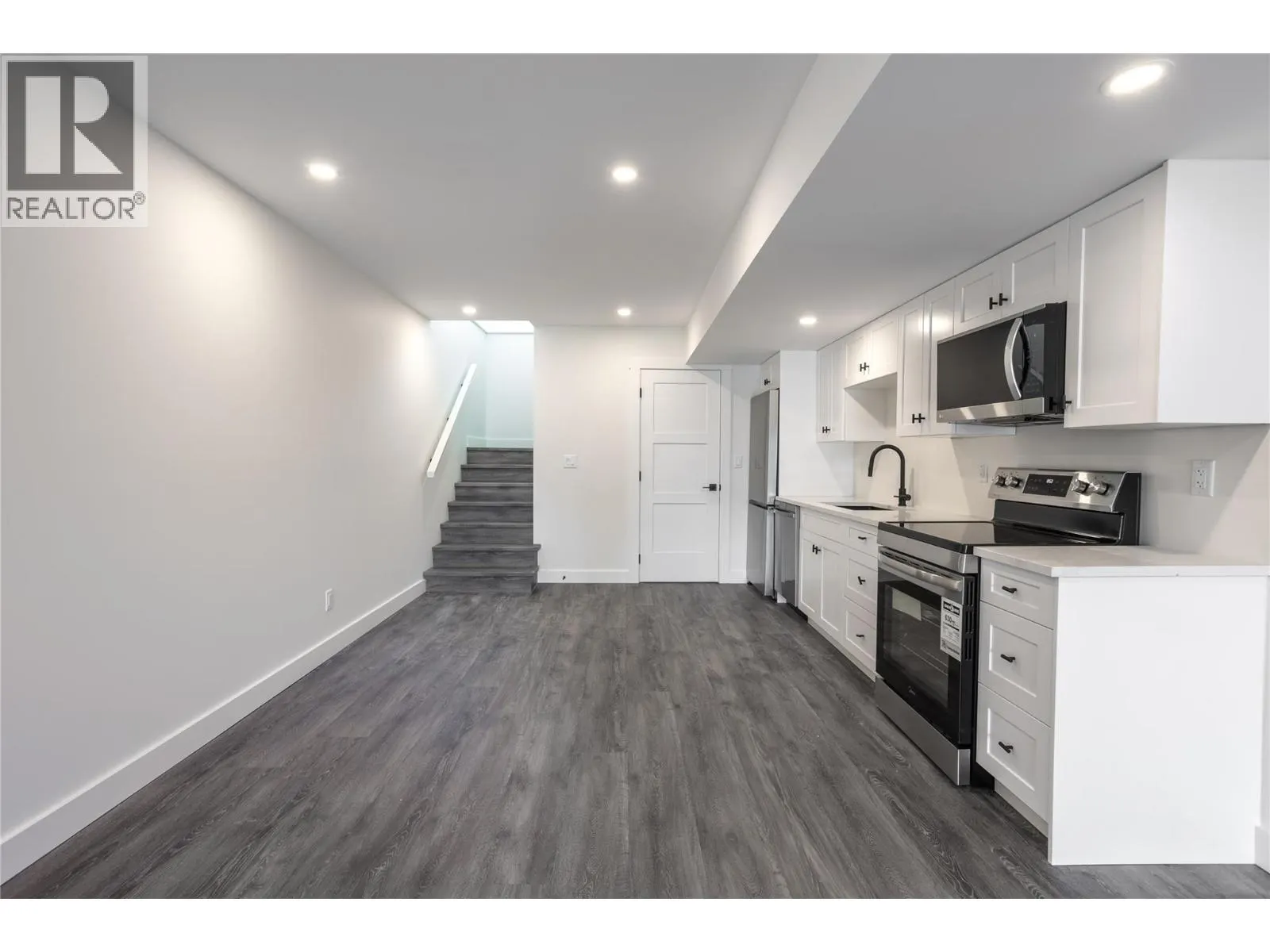 1217 Copper Road