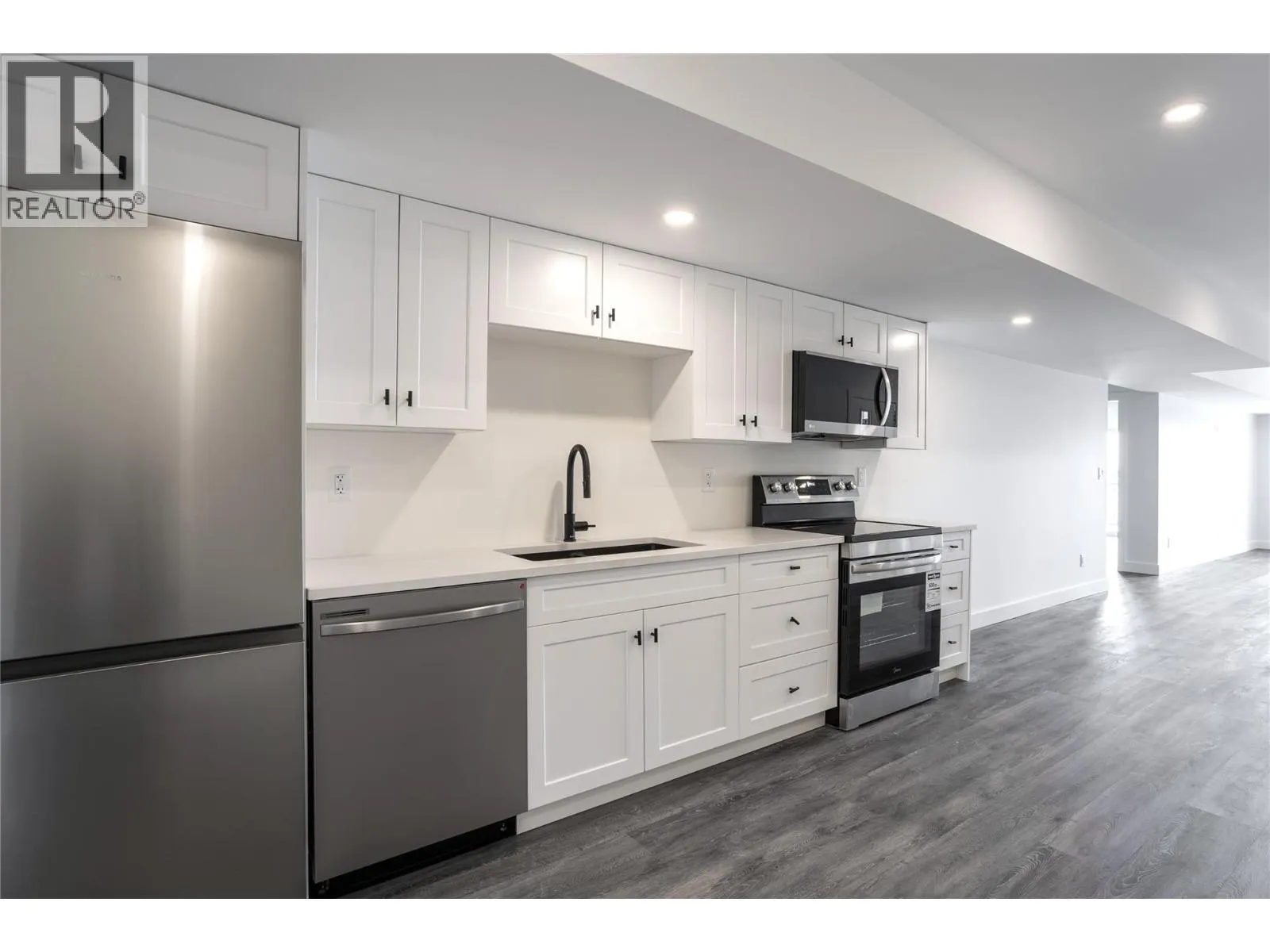 1217 Copper Road
