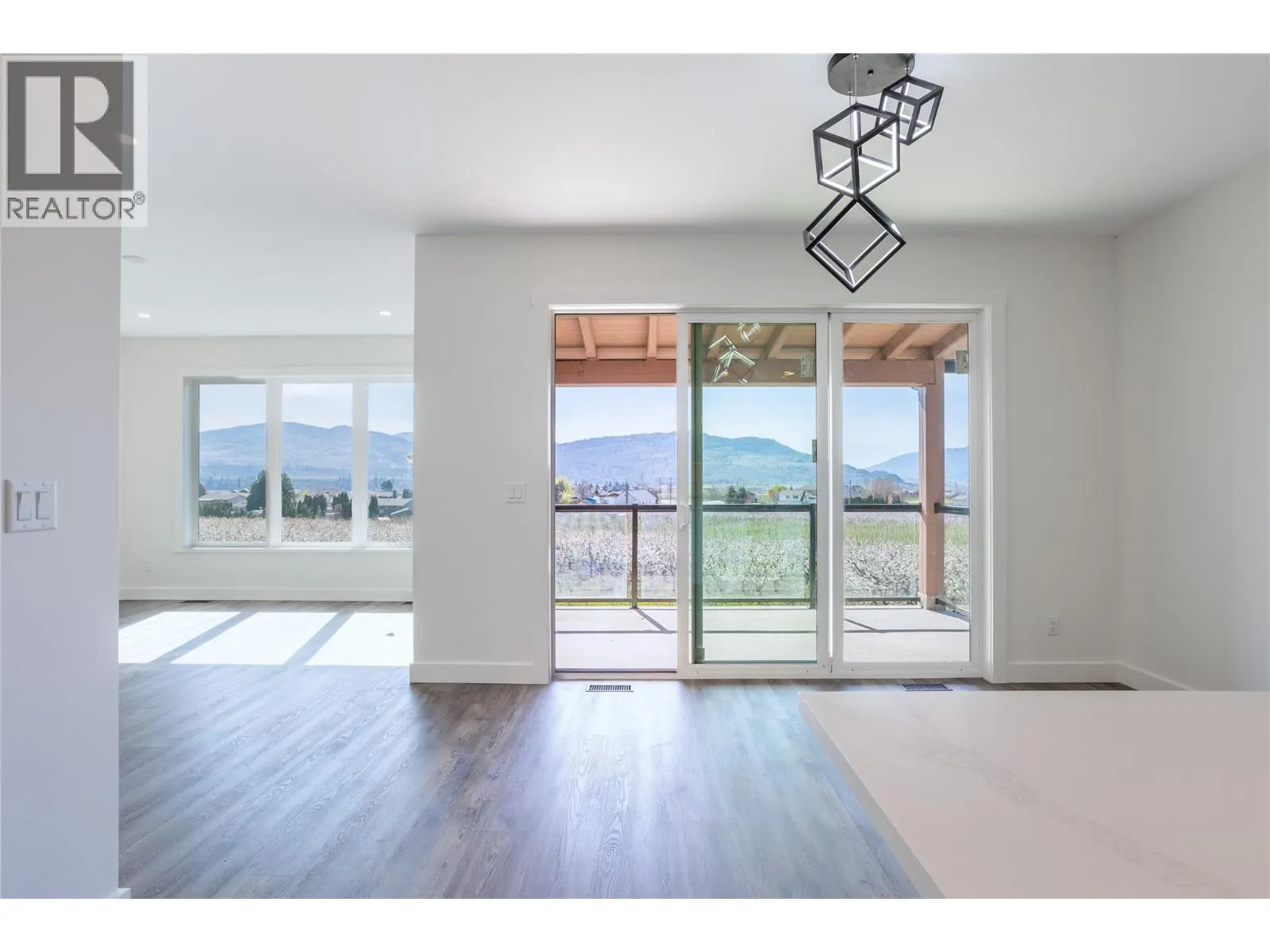 1217 Copper Road