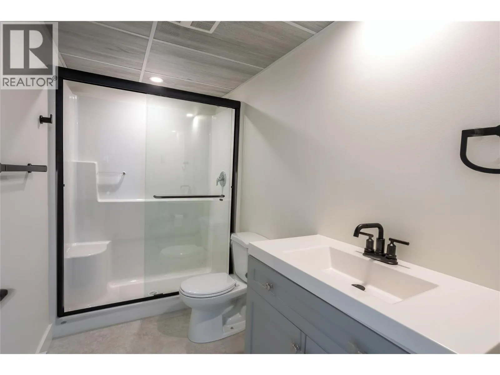 1217 Copper Road