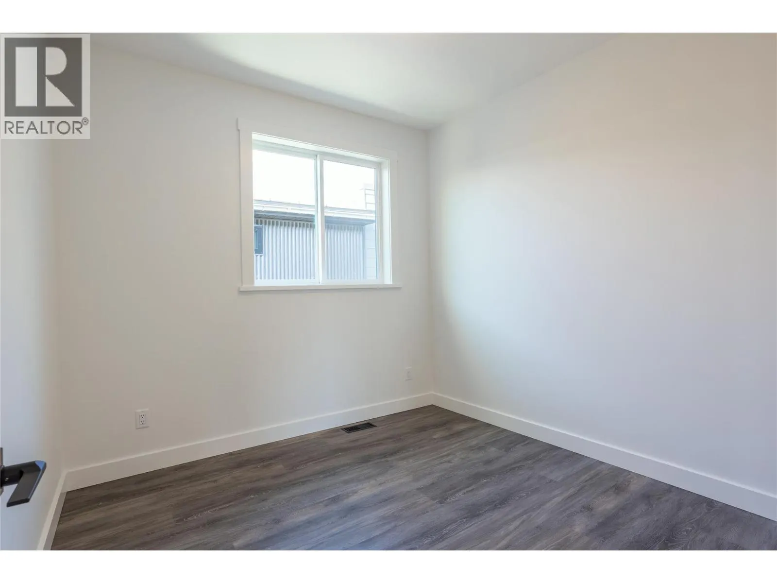 1217 Copper Road
