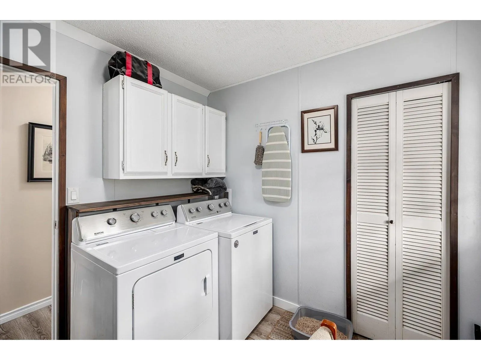 2001 97 Highway S Unit# 27