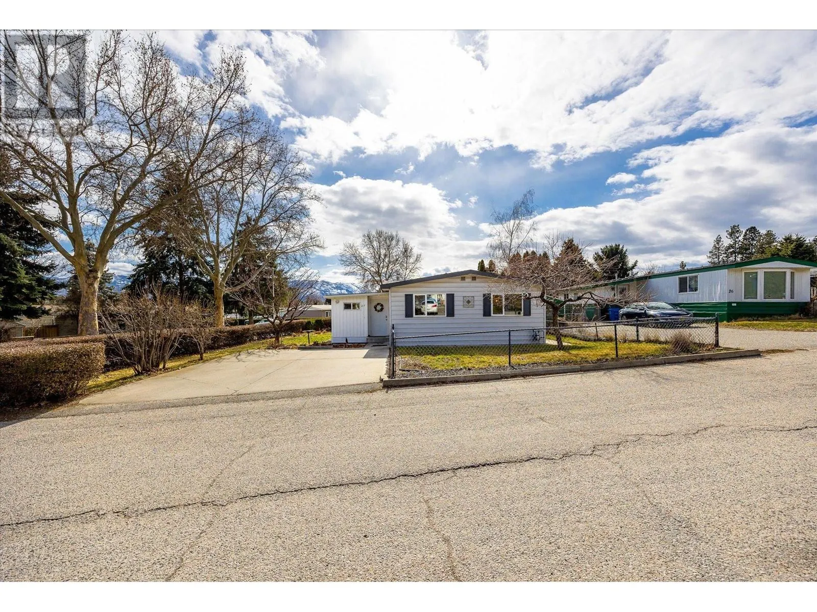 2001 97 Highway S Unit# 27