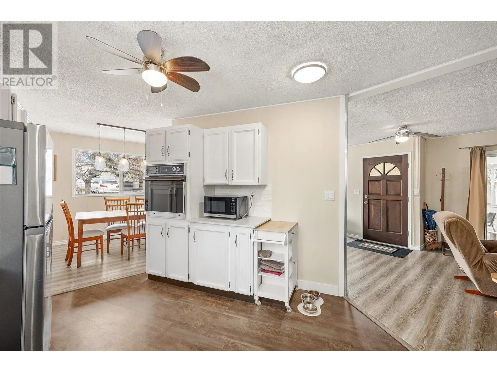 2001 97 Highway S Unit# 27