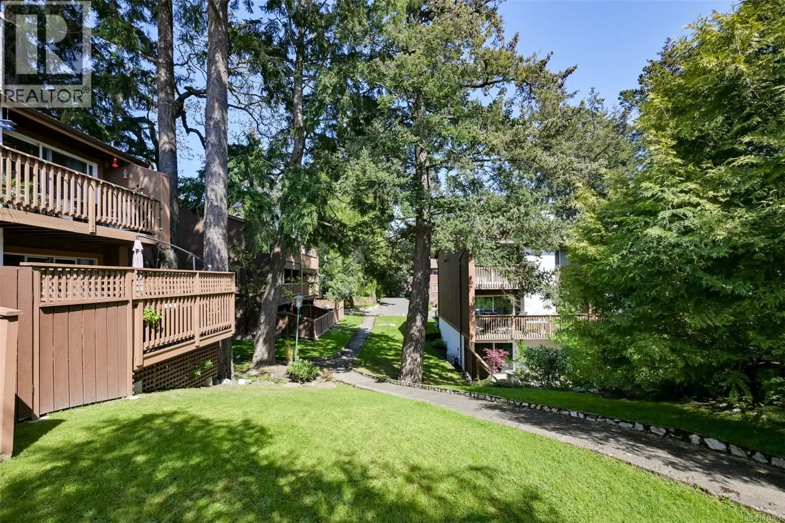 13 933 Admirals Rd