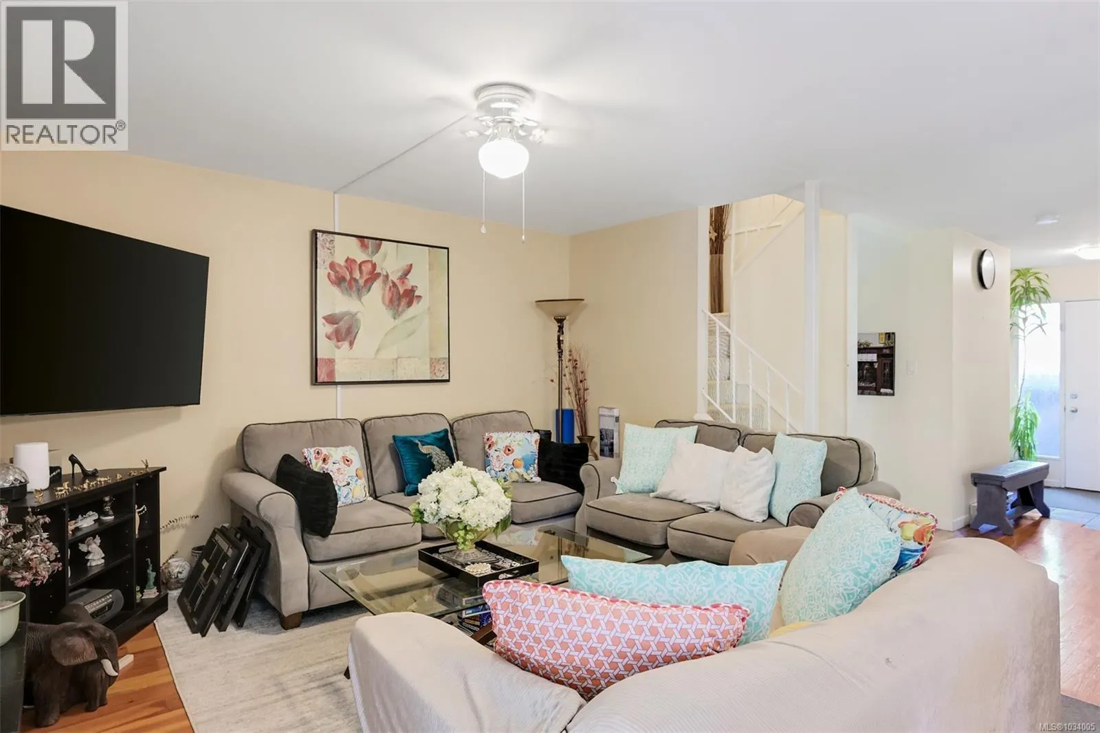 13 933 Admirals Rd