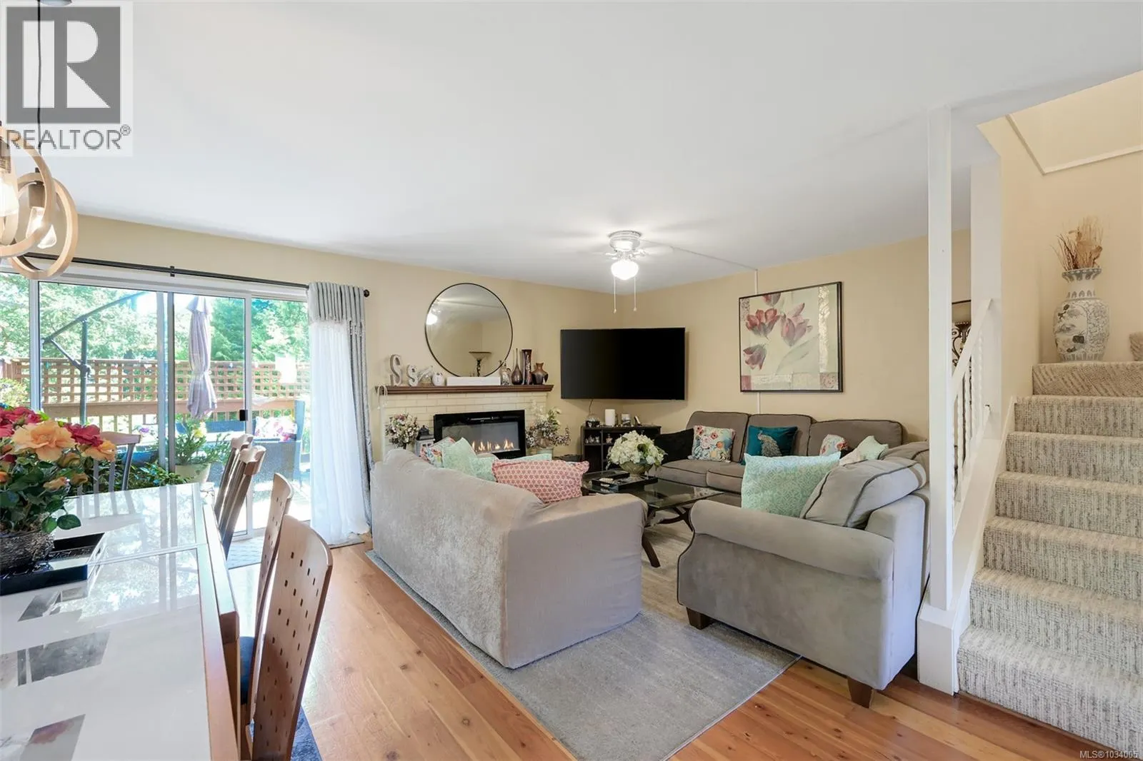 13 933 Admirals Rd