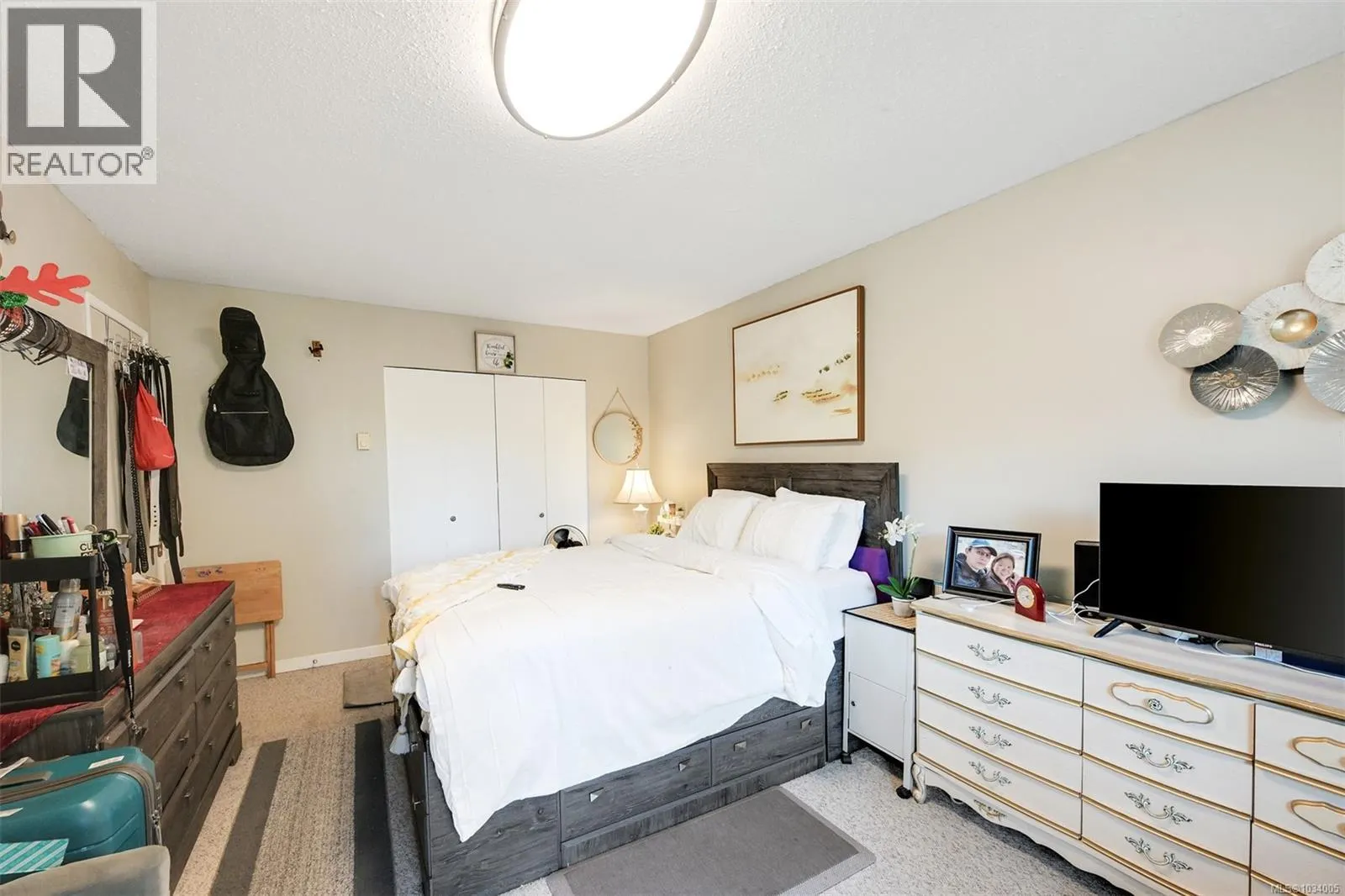 13 933 Admirals Rd