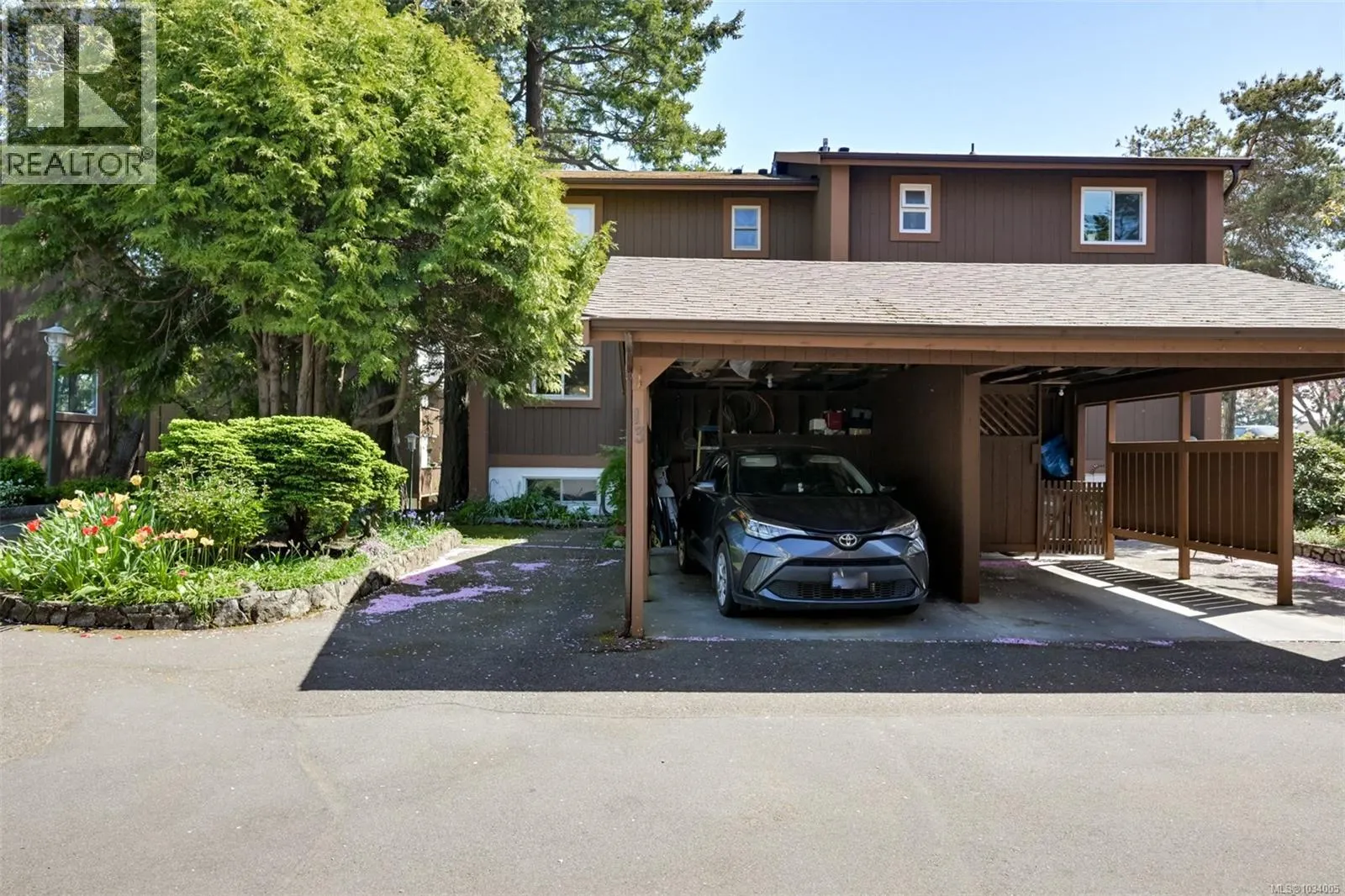 13 933 Admirals Rd