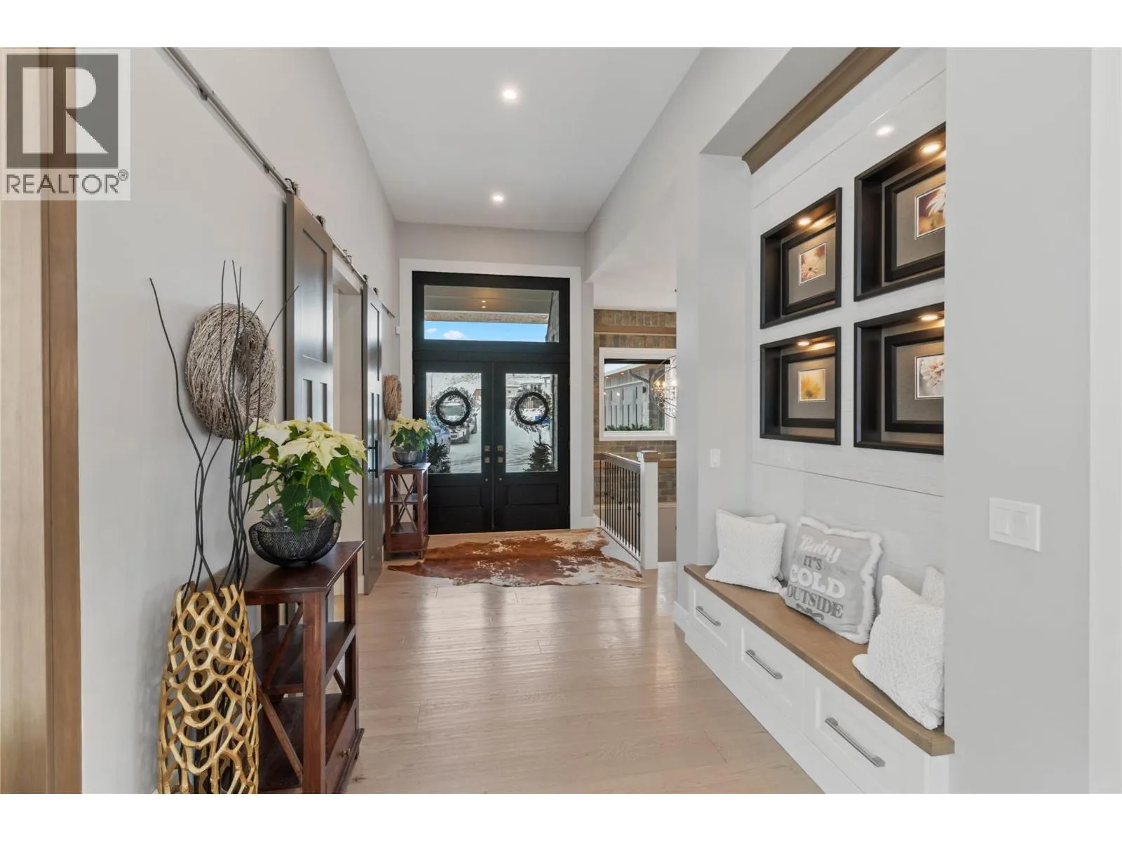 608 Mt Ida Crescent