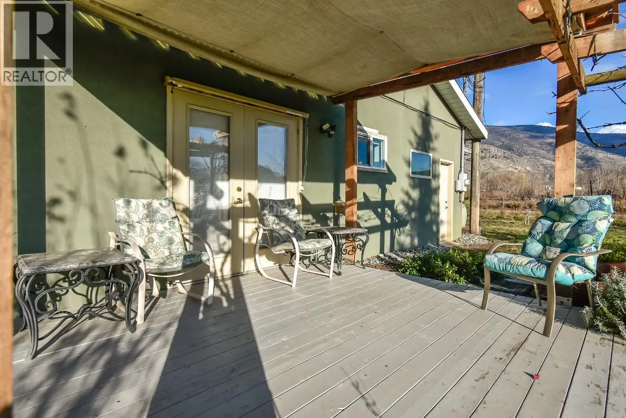 7231 ISLAND Road